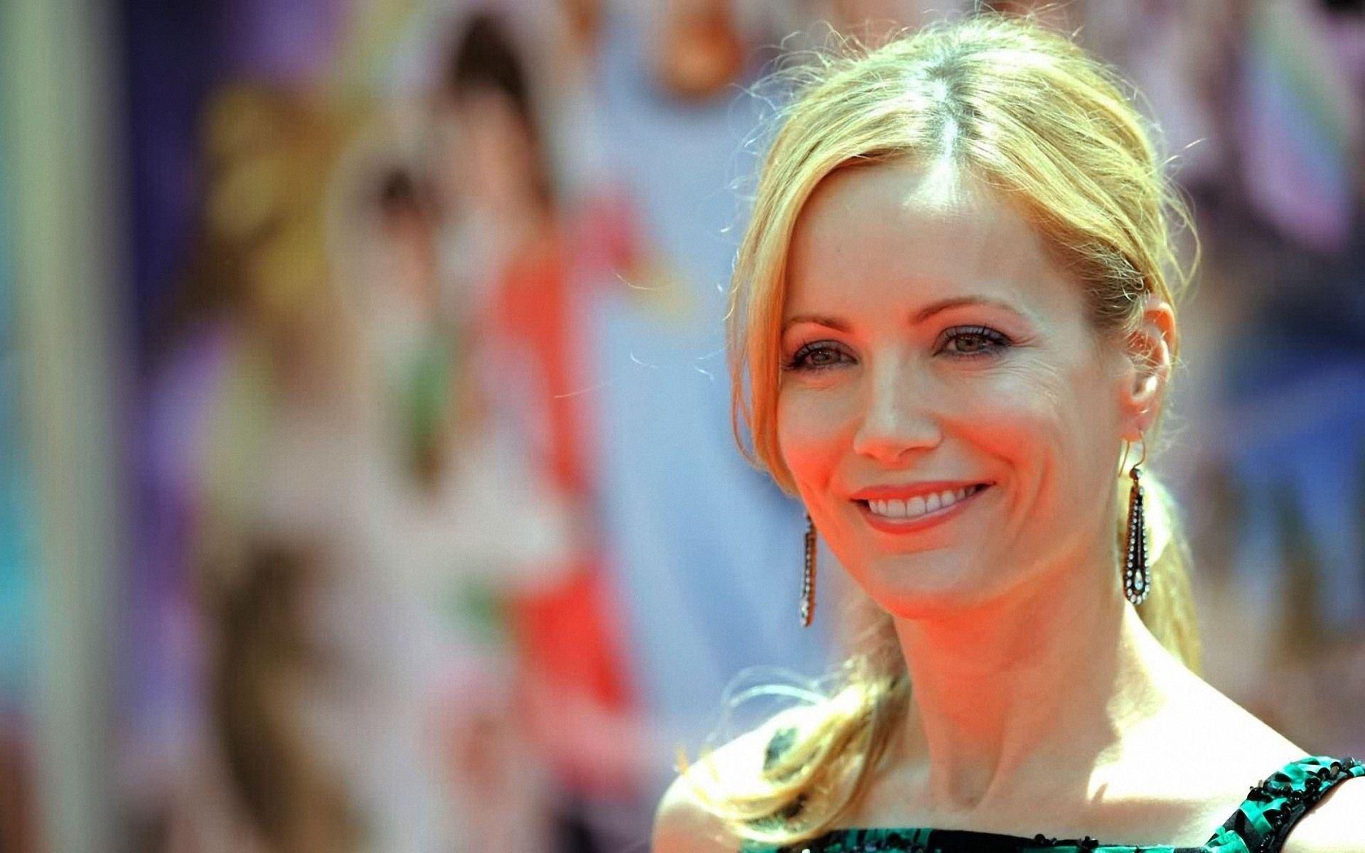 1920x1200 Leslie Mann Celebrity Picture Wallpaper 66822 1920x1200px