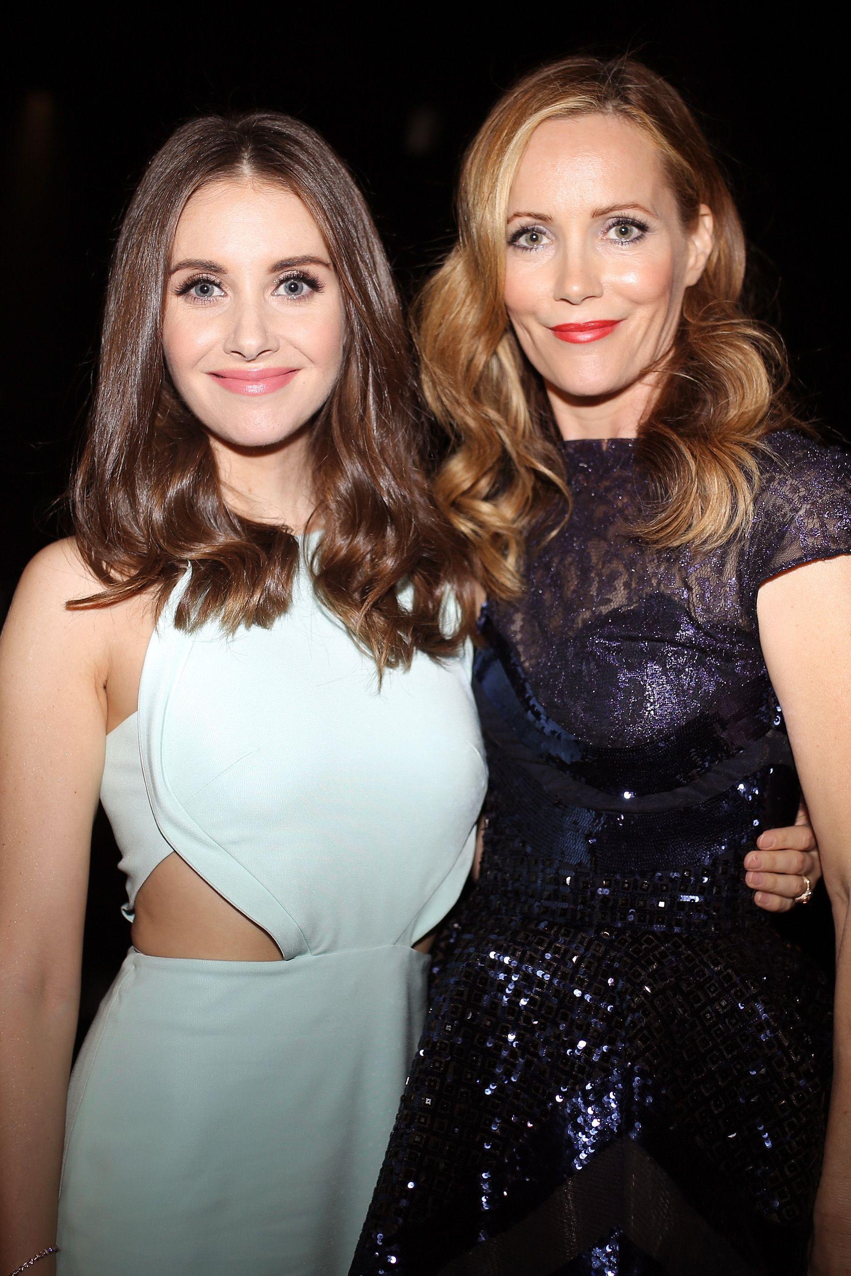 1707x2560 Classy beauties. Alison brie, Leslie mann