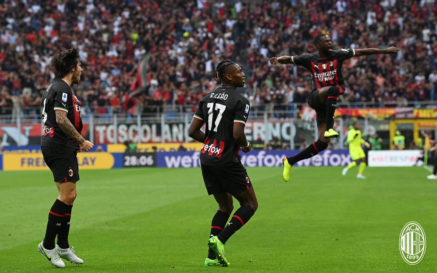1440x900 Milan derby, Inter darkness