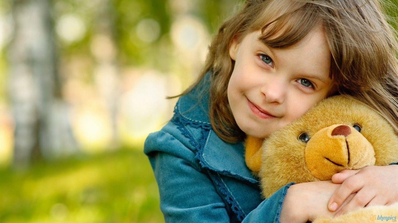 1280x720 Cute Little Girl wallpaperx720