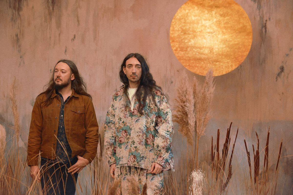 1200x800 Alcest album Les Chants De l'Aurore out now; official art track video for 'Améthyste' now streaming