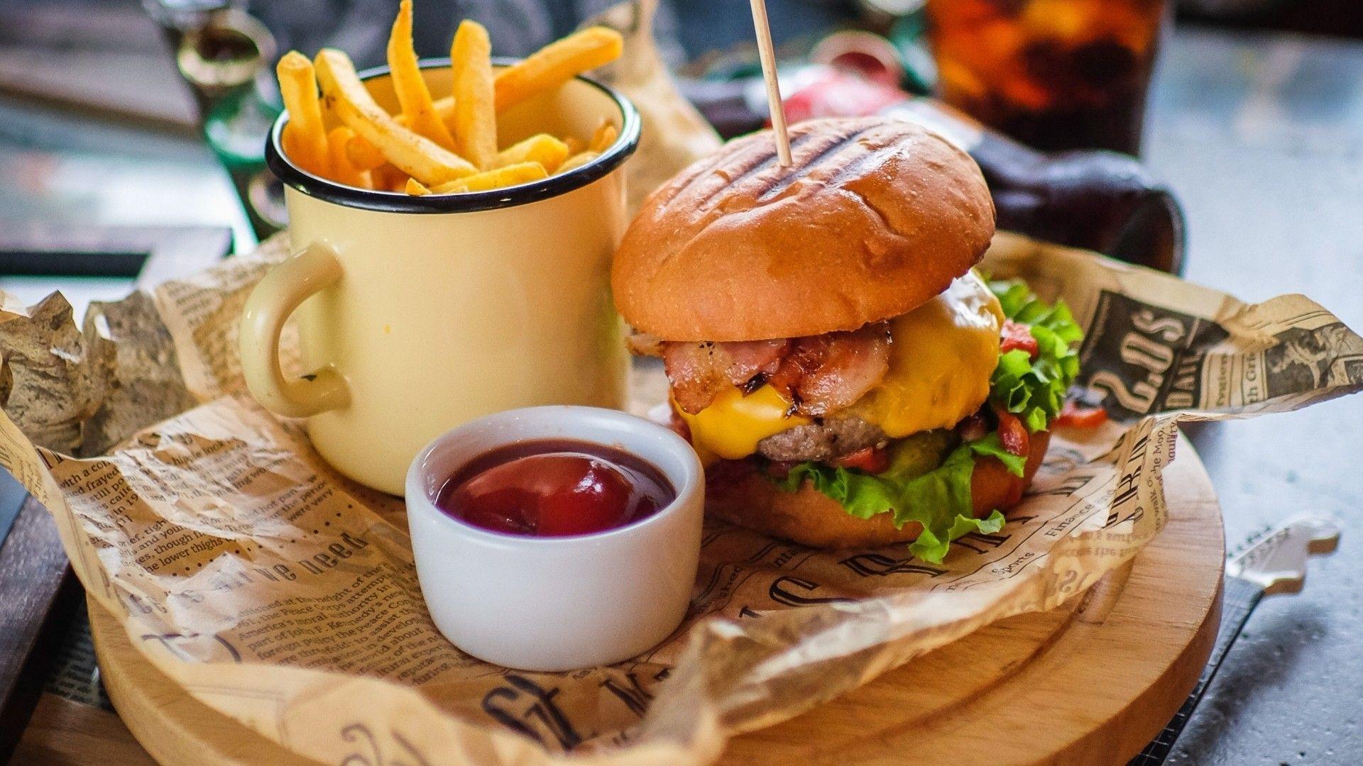 1920x1080 Hamburger, French Fries, Ketchup, Fast Food