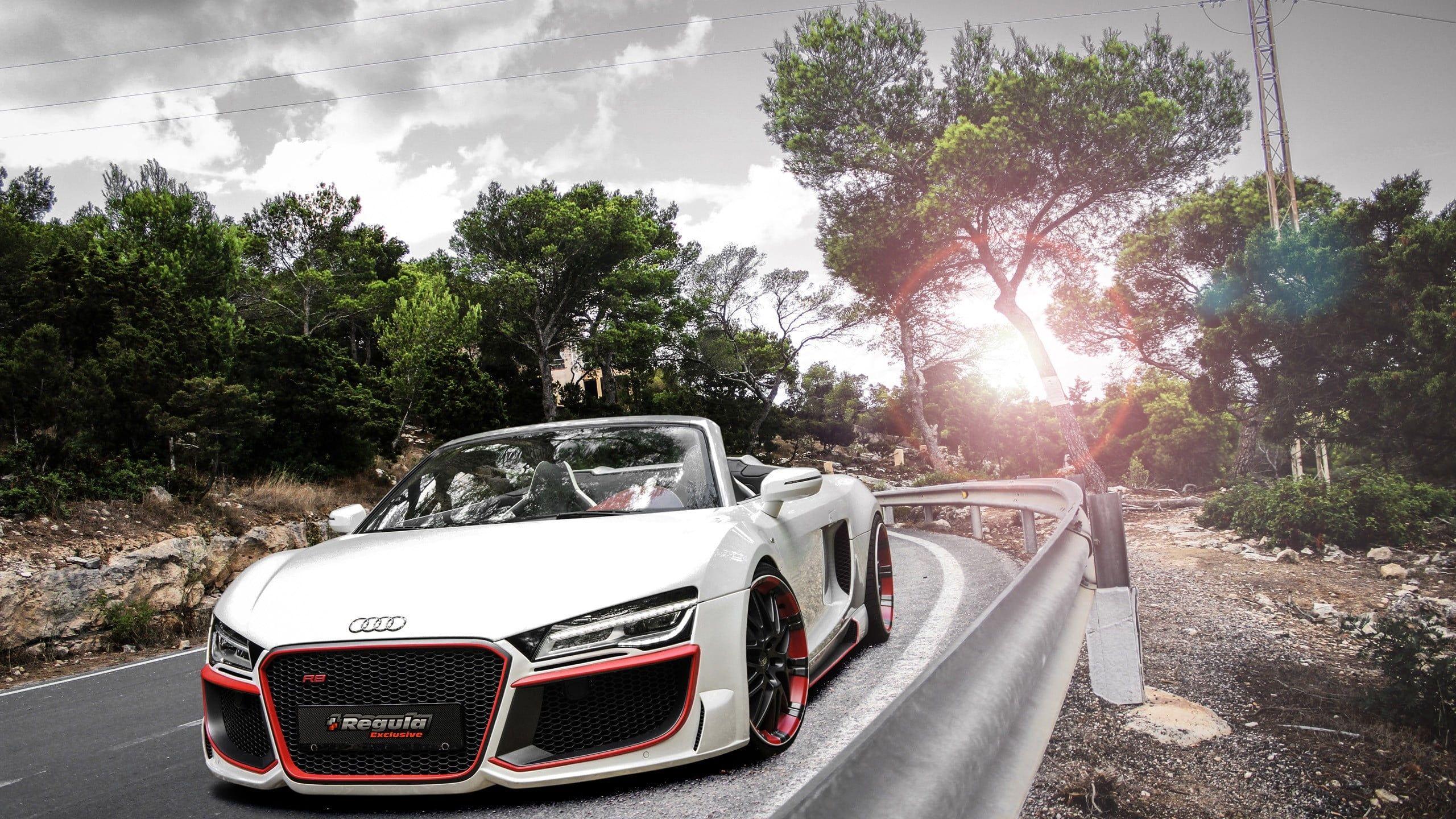 2560x1440 White and red Audi R8 GT Spyder on road HD wallpaper