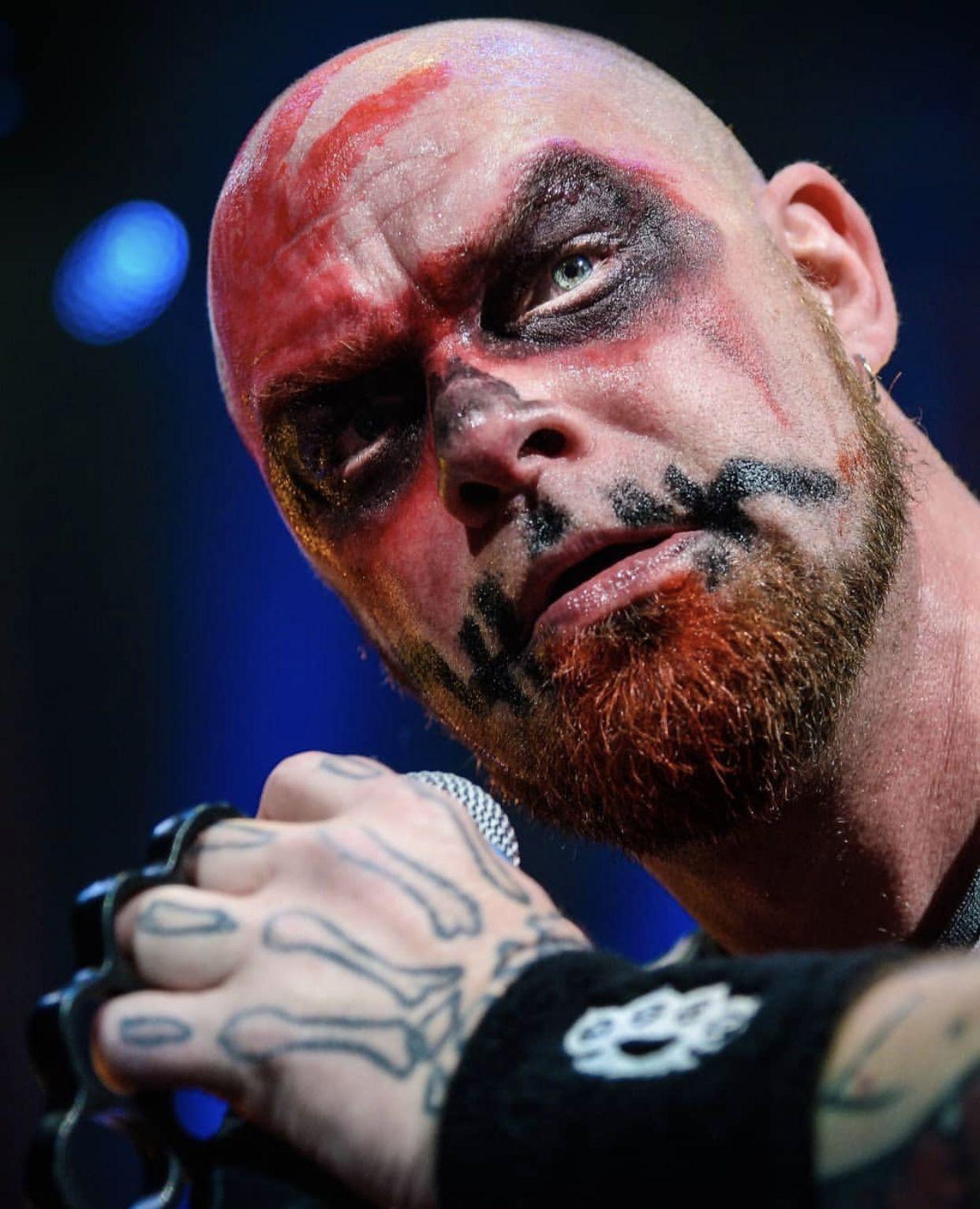1242x1531 Ivan Moody