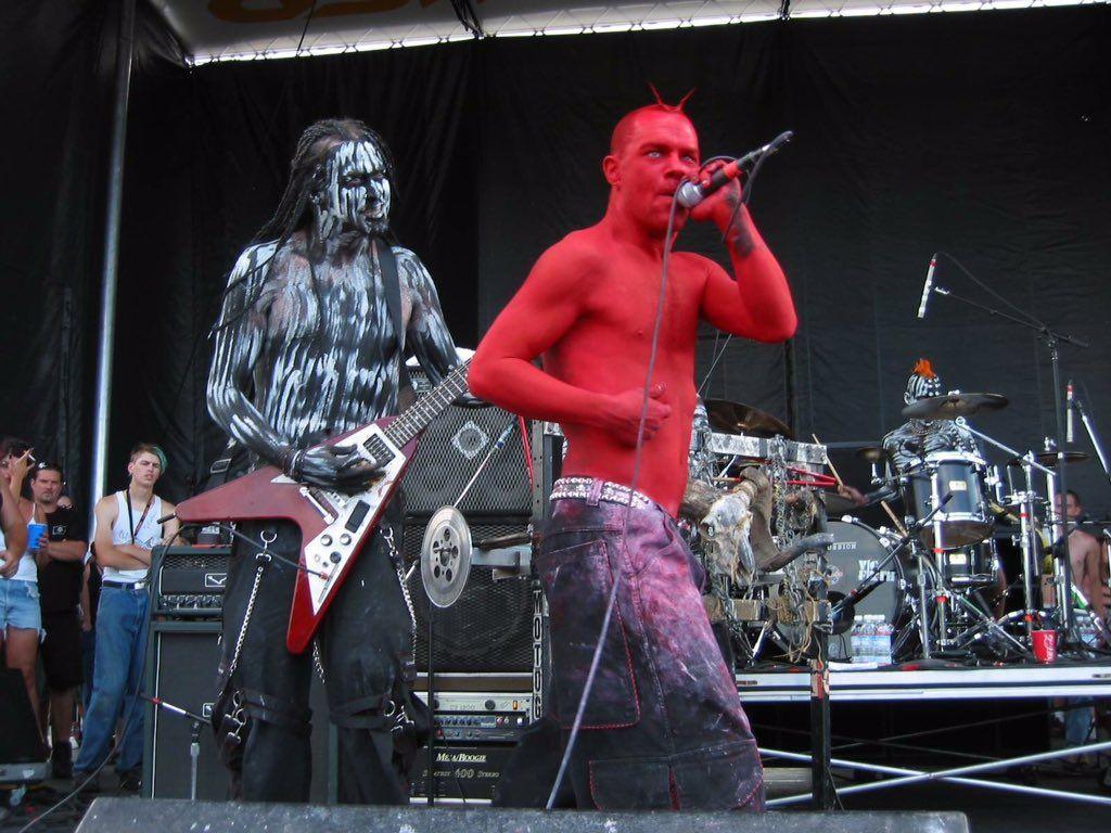 1024x768 OzzFest Moody of with Matt Nuke Nunes