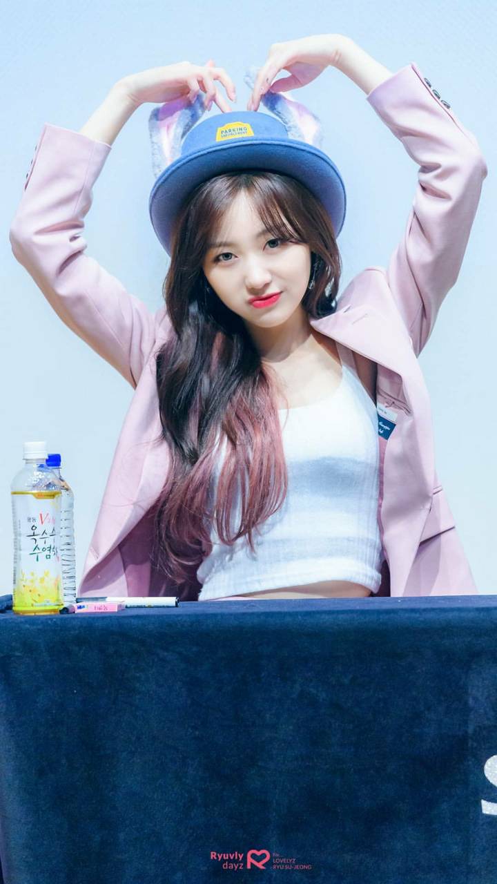 720x1280 Lovelyz Sujeong wallpaper