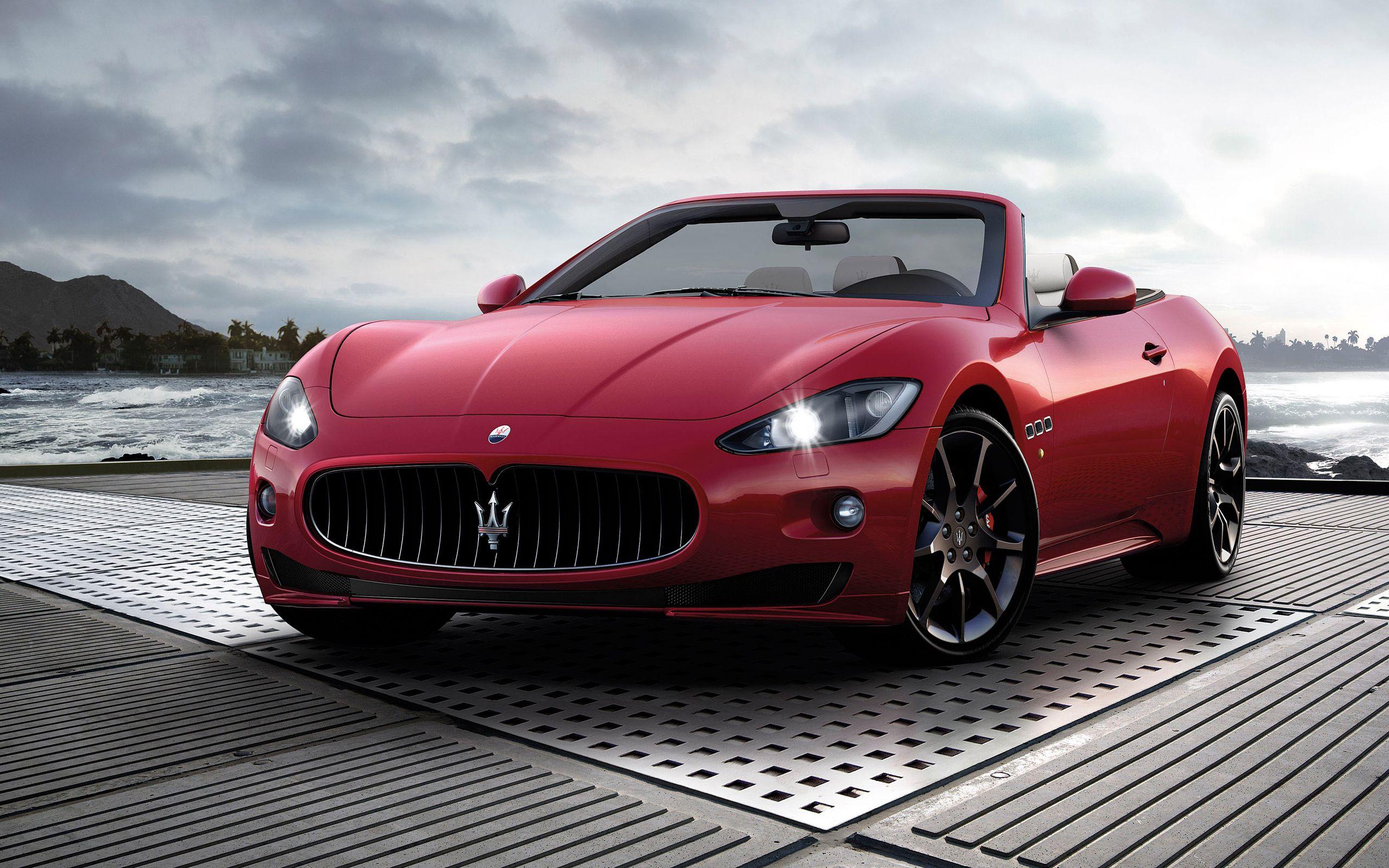 2560x1600 Maserati GranCabrio Sport Wallpaper