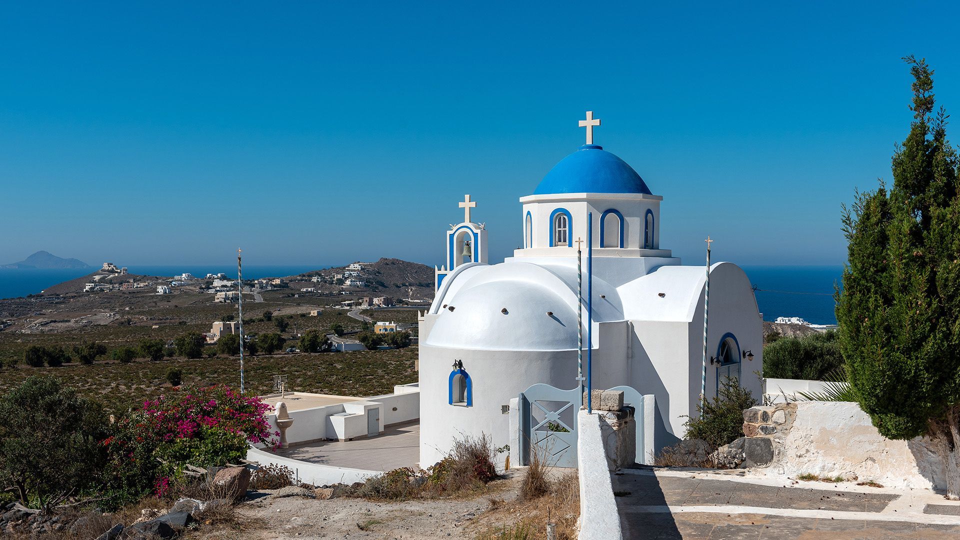 1920x1080 Beautiful Greek church on Santorini / Akrotiri