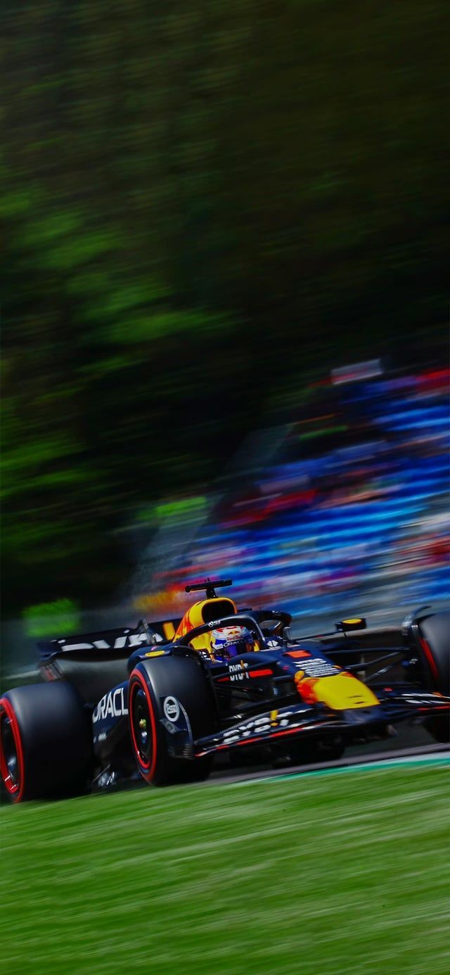 640x1385 Max Verstappen around Imola