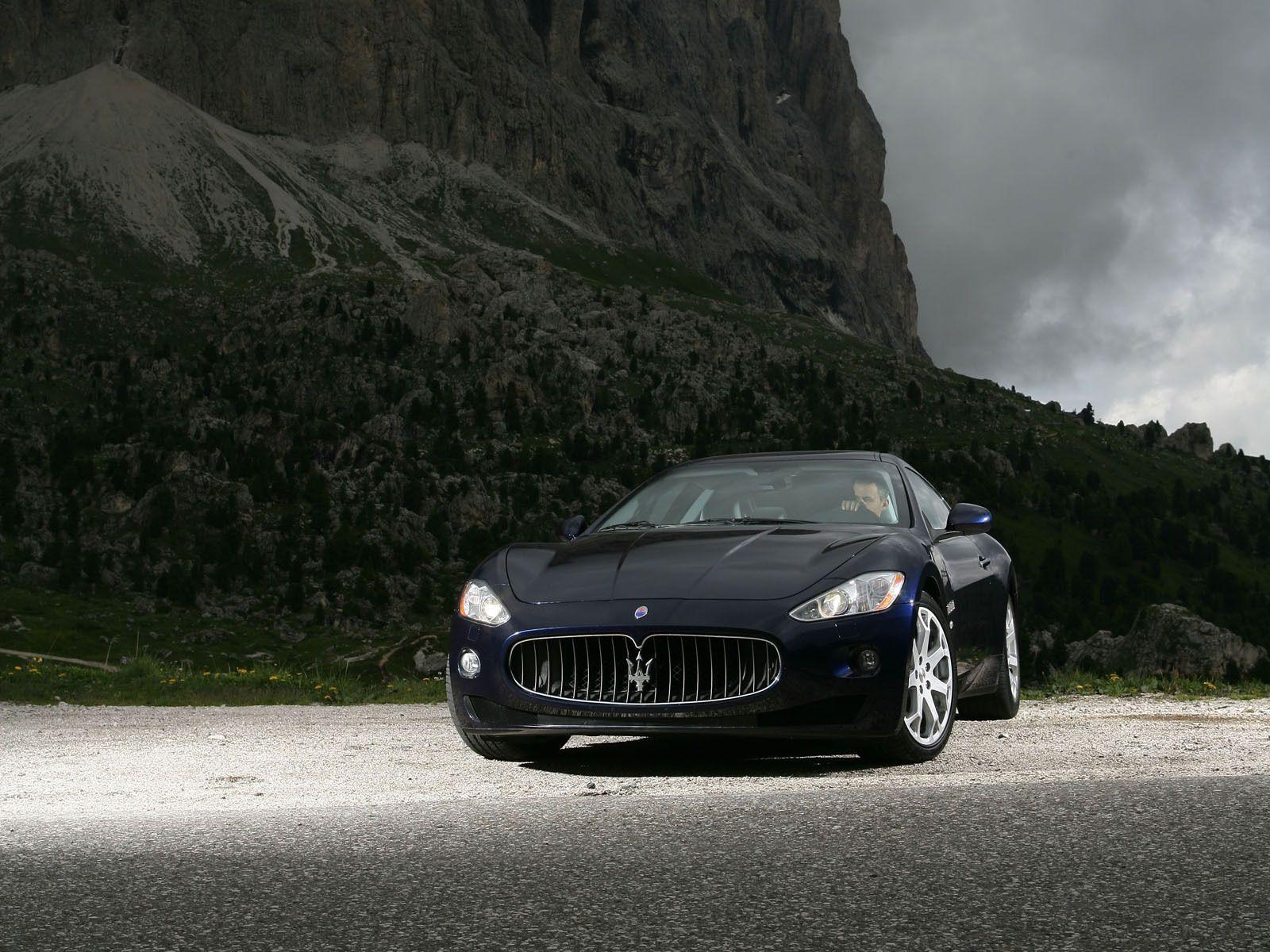 Black Maserati Wallpapers Top Free Black Maserati Backgrounds Wallpaperaccess