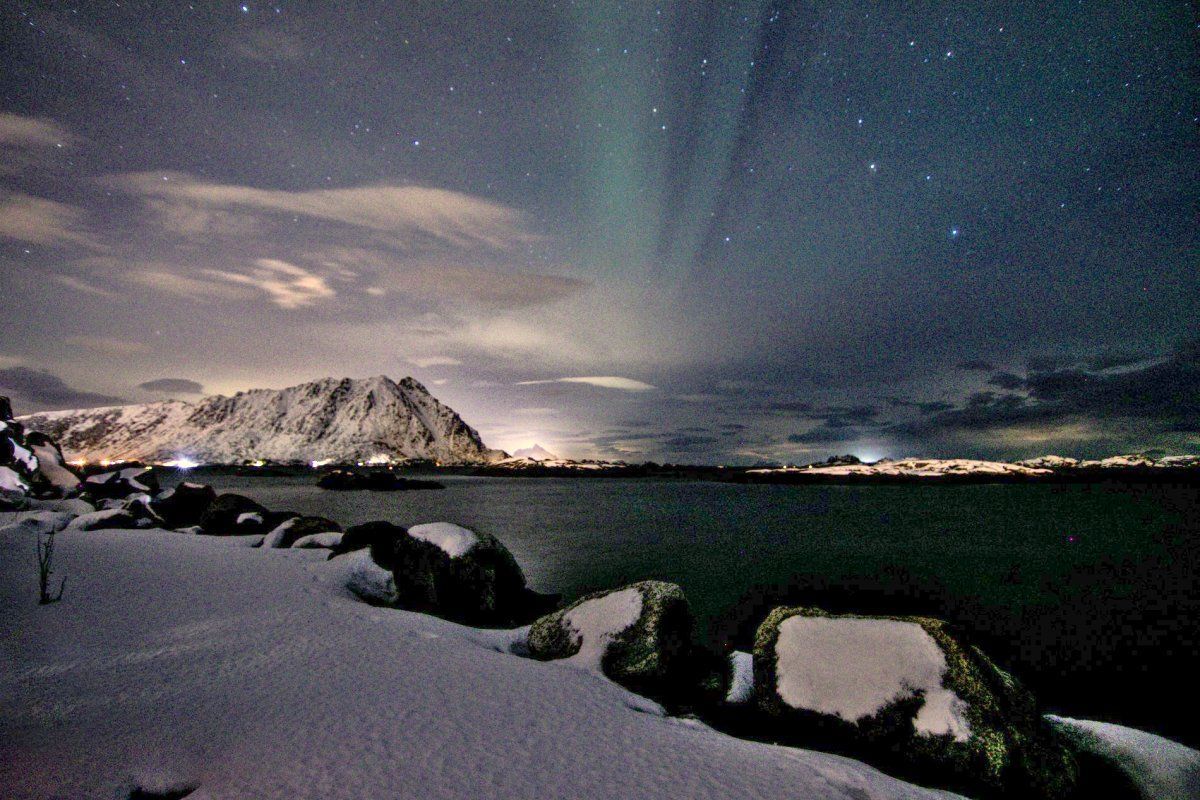 1200x800 Under the Arctic Sky: Lofoten Islands, Norway