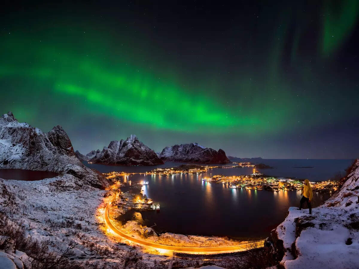 1200x900 Countries that are experiencing only night during this time, World