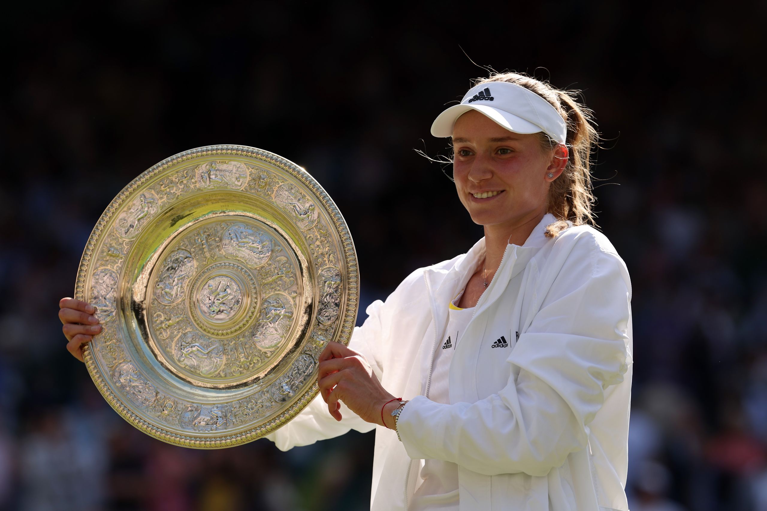 2560x1707 Elena Rybakina Wins Her First Major Title at Wimbledon