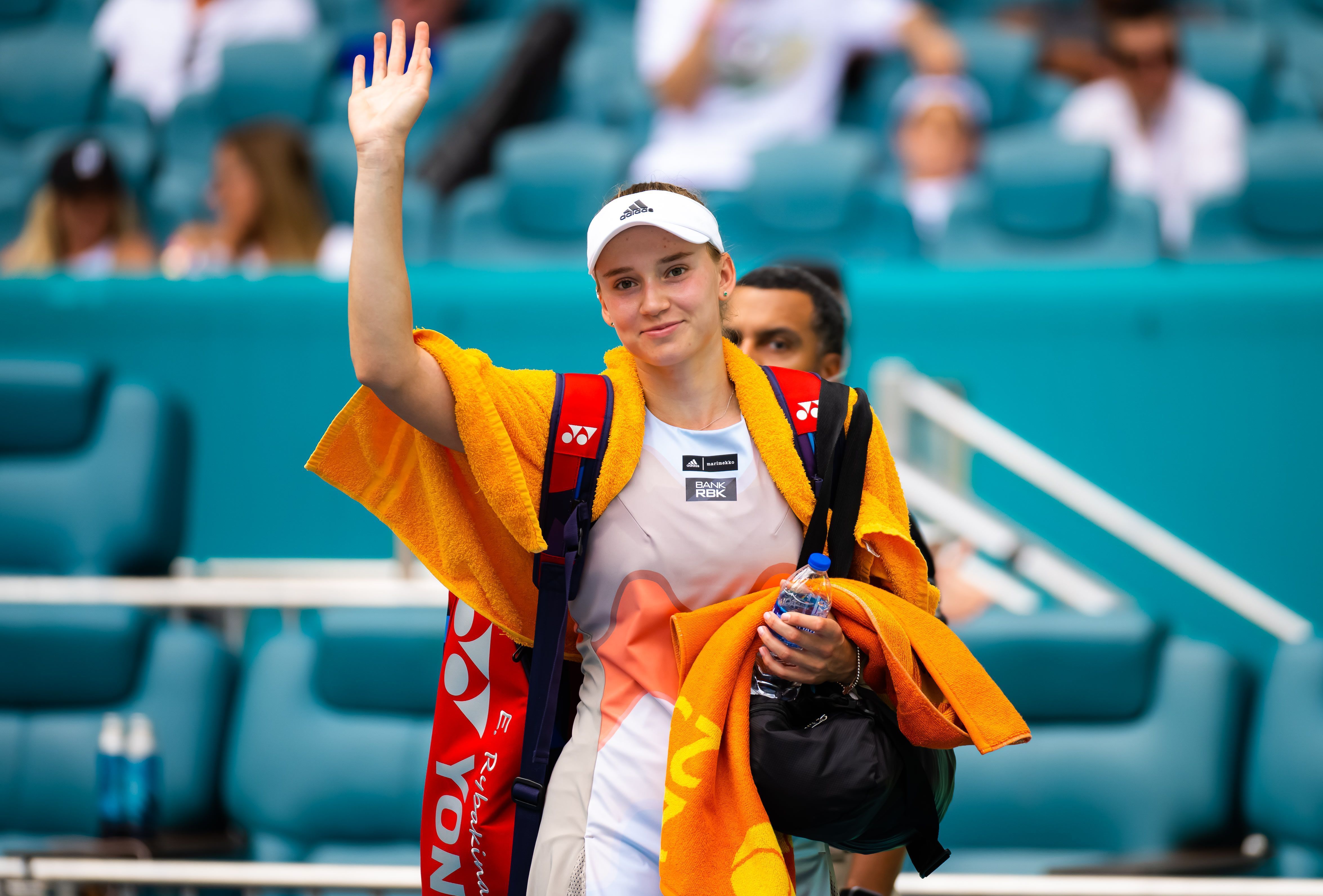 4700x3184 Winning Ugly: How Elena Rybakina is finding Plans A, B and C en route to a possible Sunshine Double