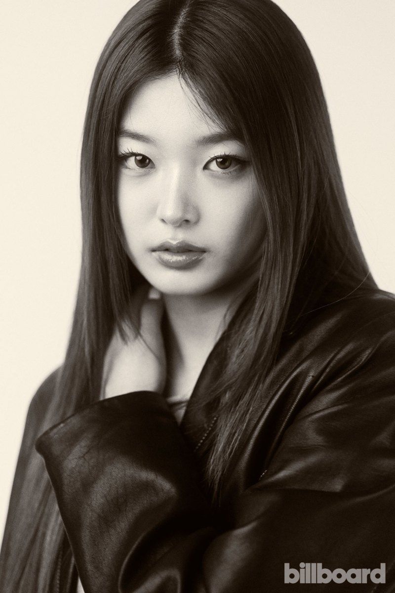 800x1200 KATSEYE: Photo From the Billboard Shoot