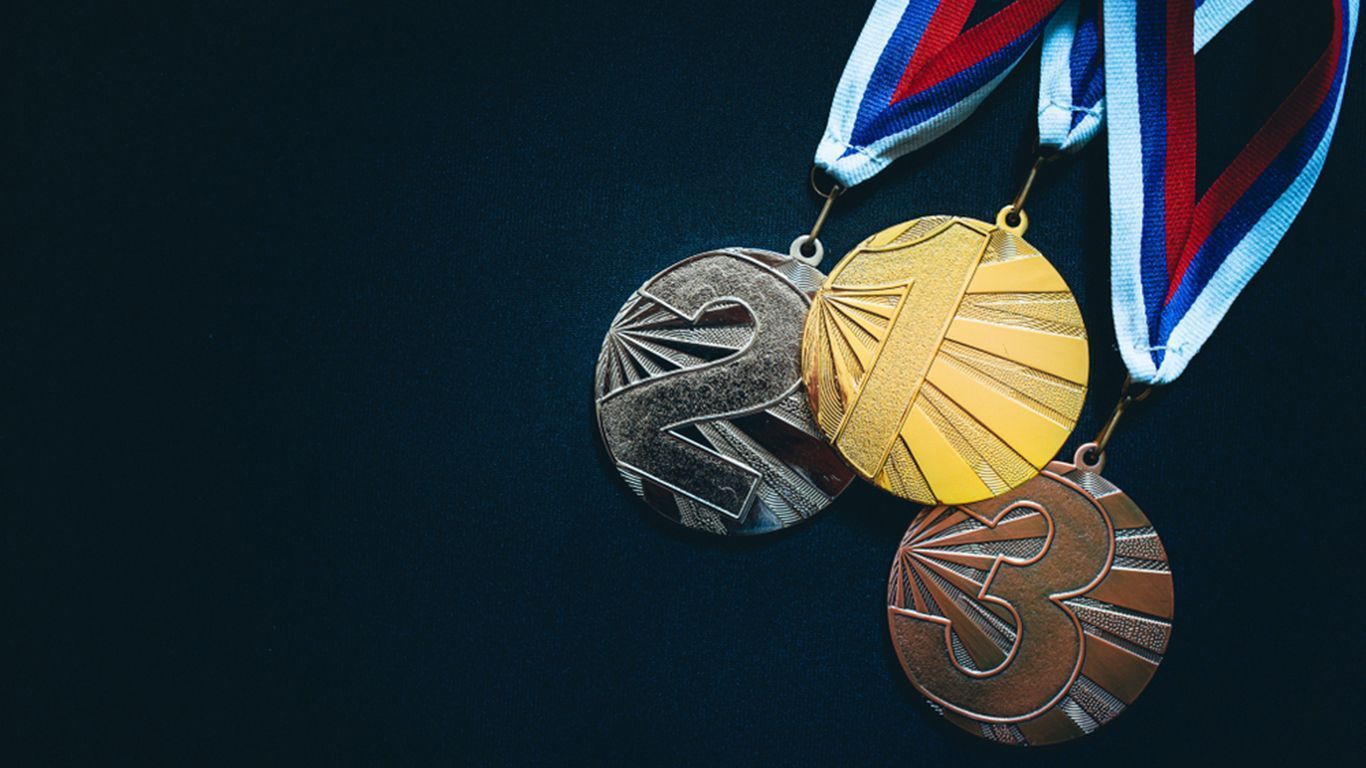 1366x768 Olympic gold, silver and bronze