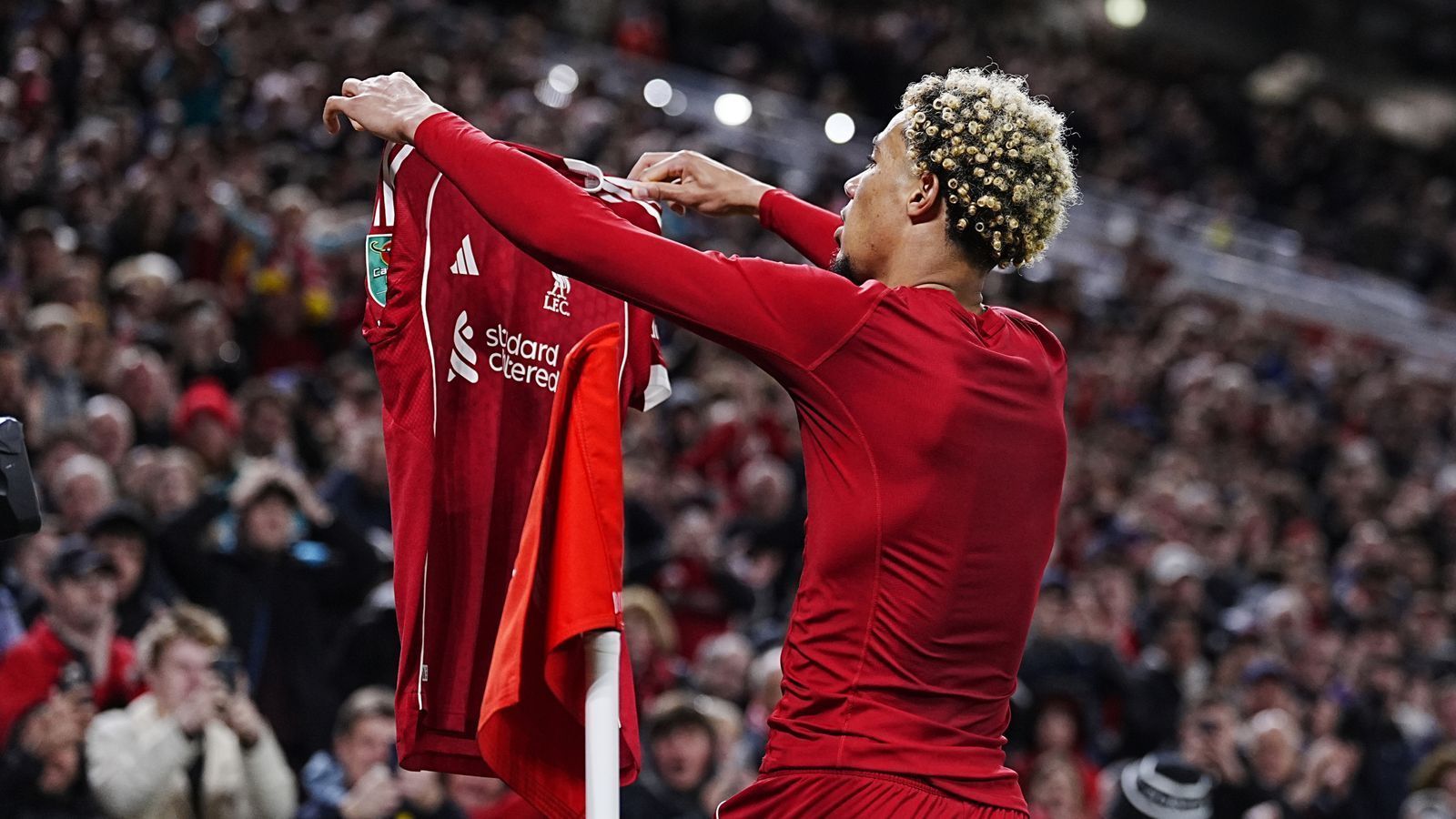 1600x900 Hugo Ekitike red card: Liverpool boss Arne Slot unhappy to lose forward for Crystal Palace trip after 'stupid' sending off