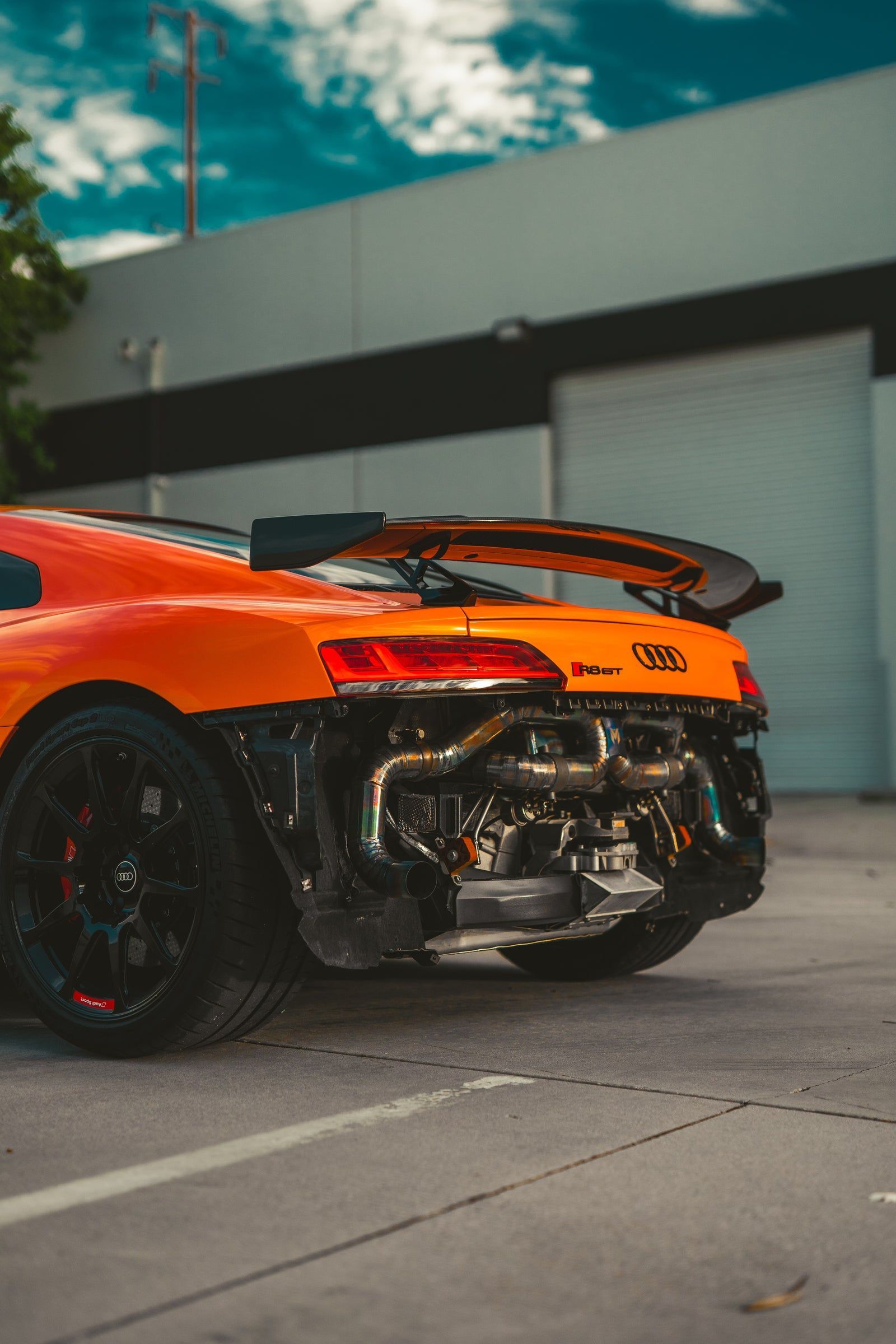 1600x2400 AUDI R8 V10 GEN 2 EXHAUST SYSTEM