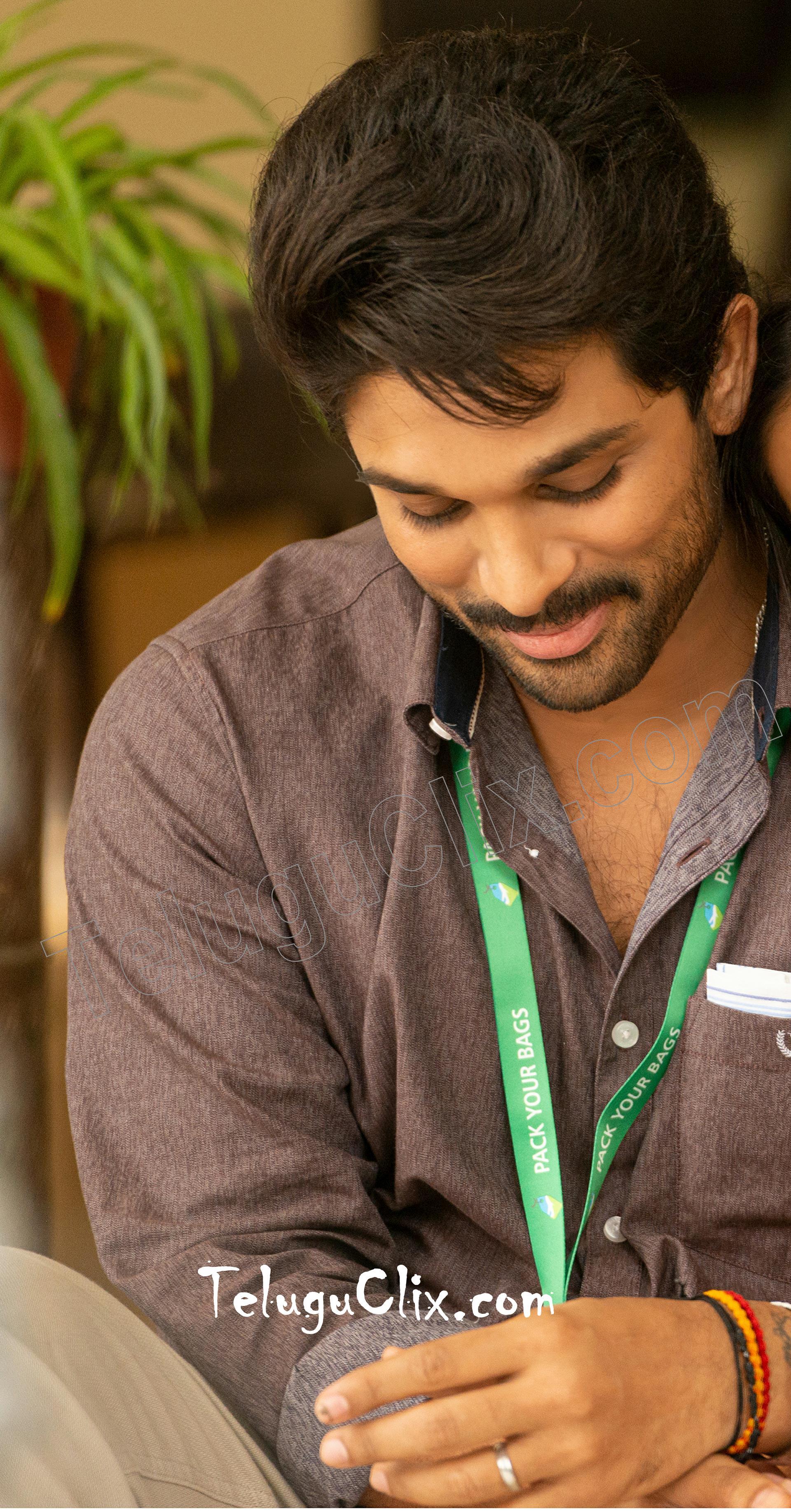 1920x3669 Allu Arjun Latest New Recent HD HQ Photo Stills image Wallpaper