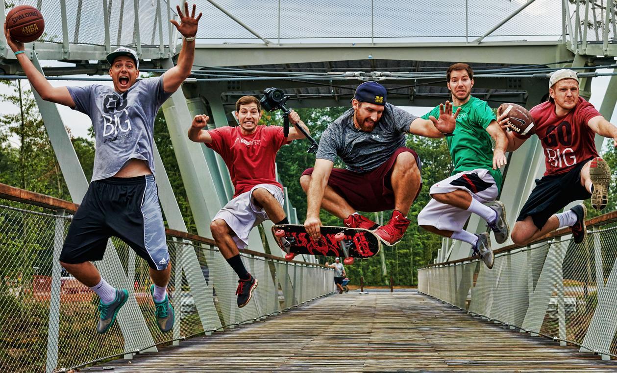1259x762 Dude Perfect 2 the Scenes Miniclip Blog
