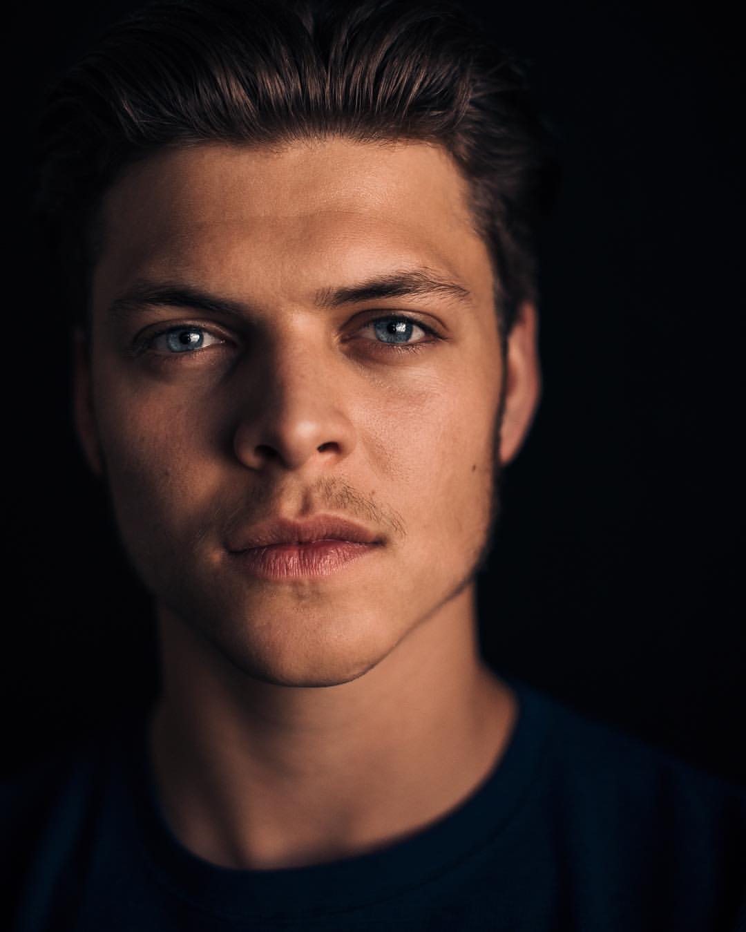 1080x1349 Ivar Wallpaper