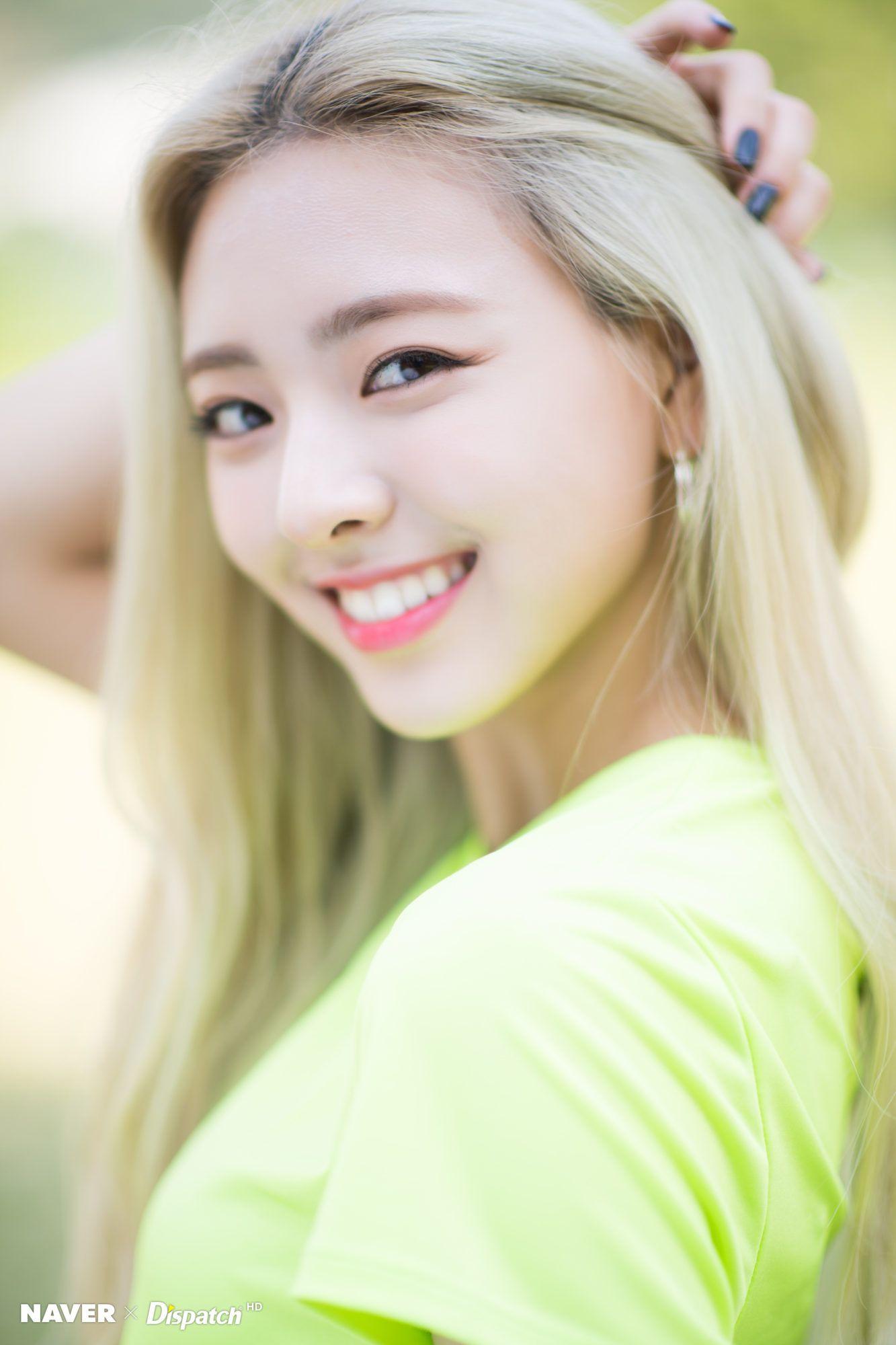 1333x2000 ITZY Archives Pop Database