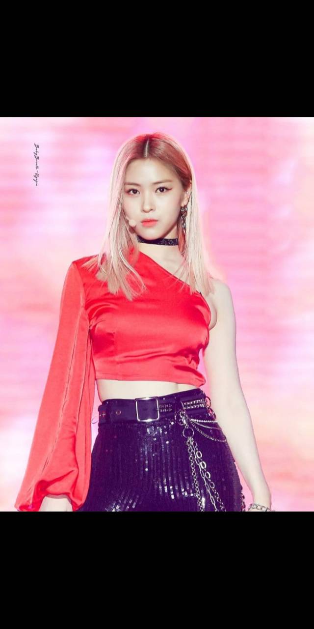 640x1280 Itzy Ryujin wallpaper