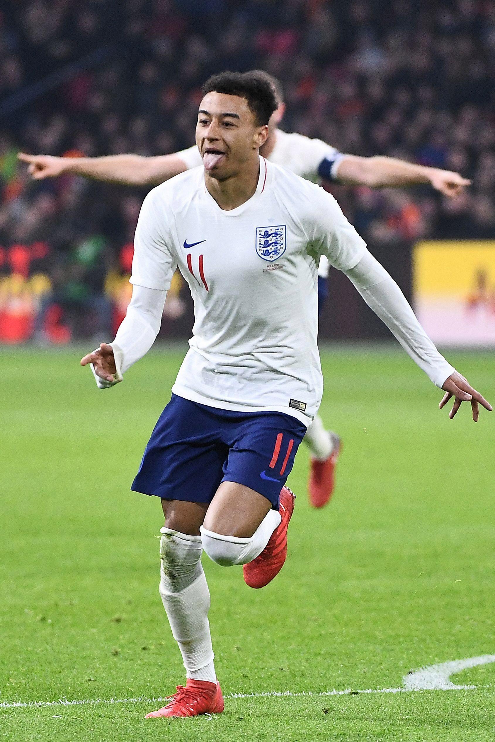 1689x2534 England fan mistaken for hairdresser taken to Jesse Lingard's