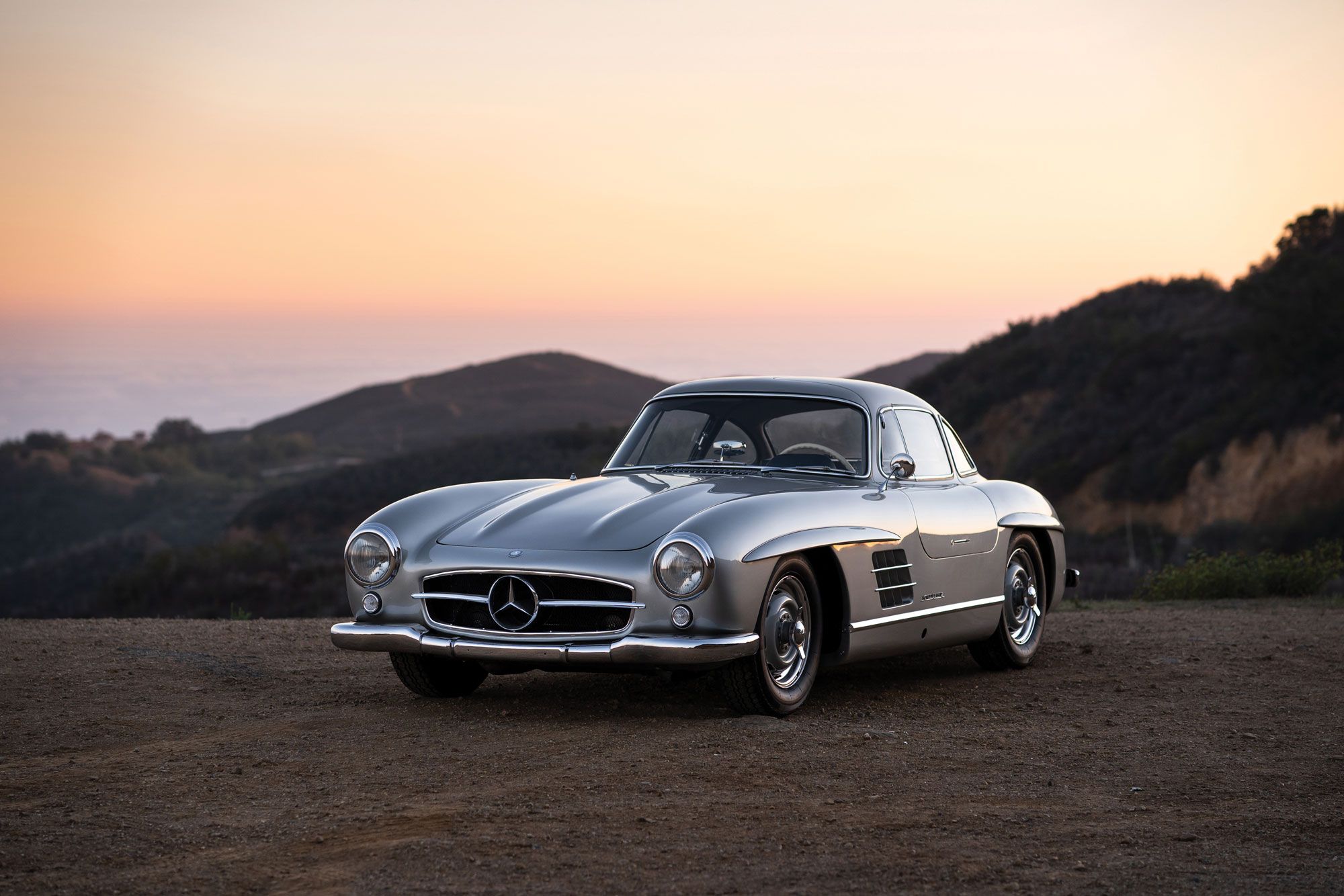 2000x1334 Mercedes Benz 300SL Alloy Gullwing Car Market