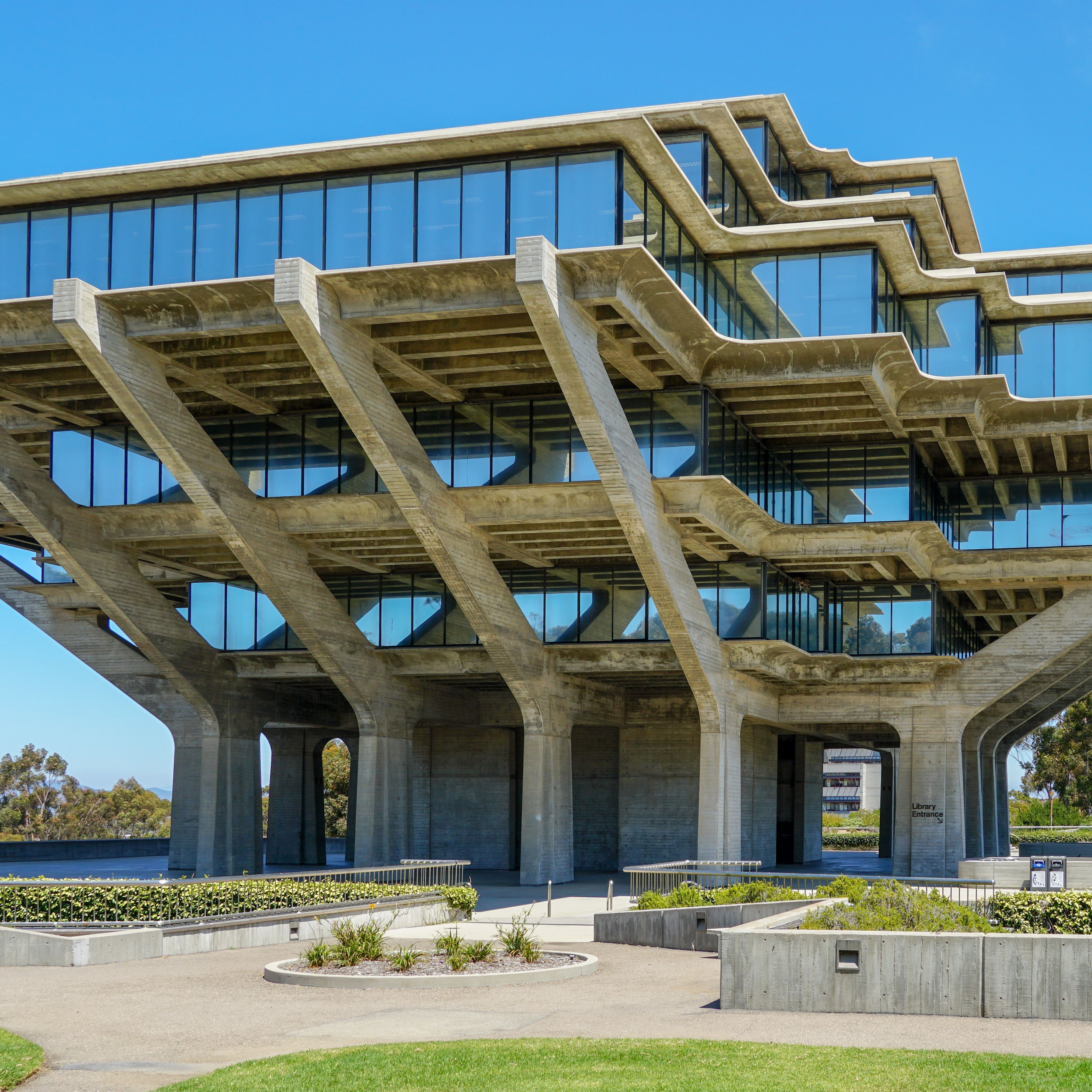 4000x4000 Brutalist Architecture Is Divisive—Here's Everything You Need to Know About the Style to Determine Your Stance