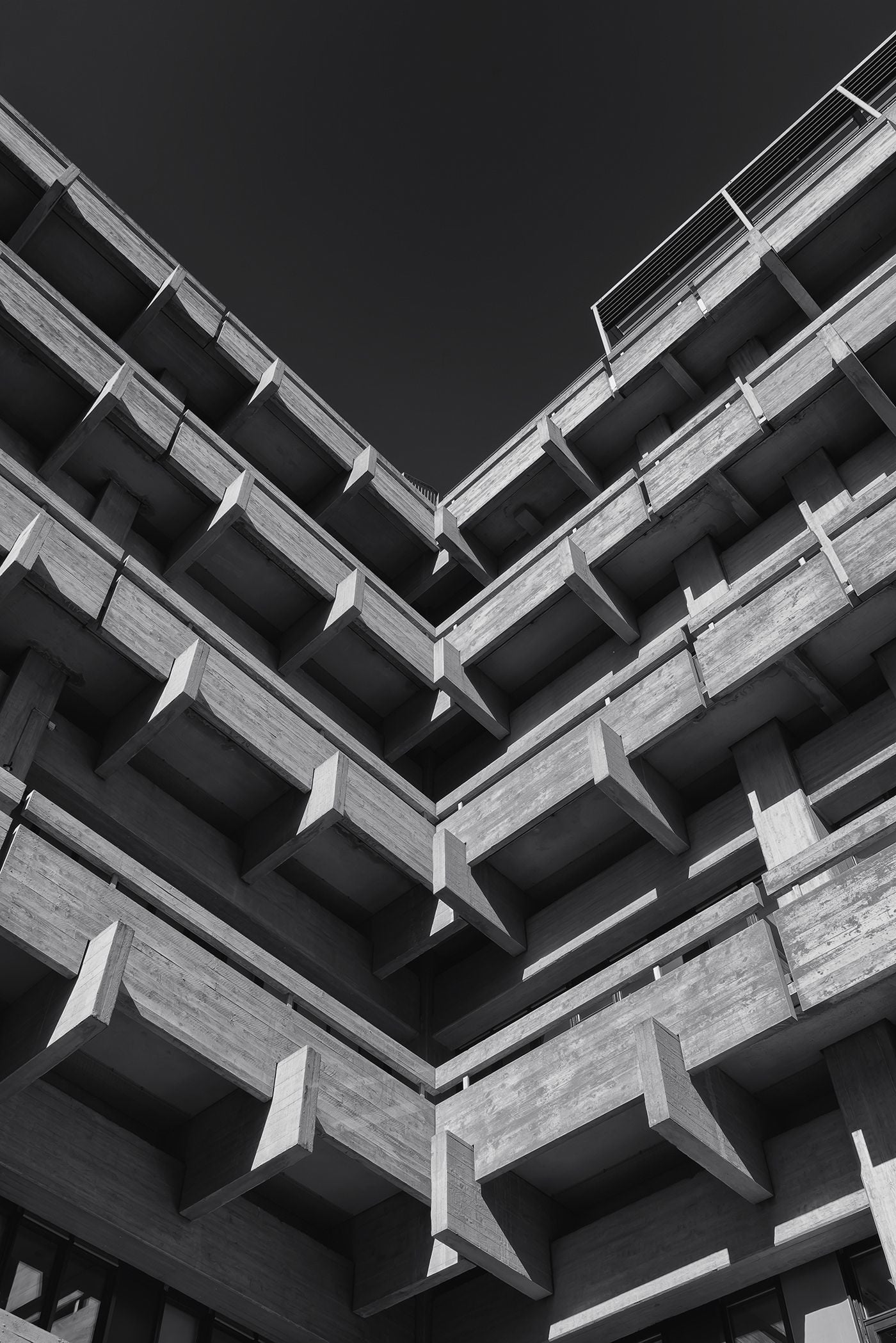 1400x2098 Andres Gallardo BRUTALIST LOOK