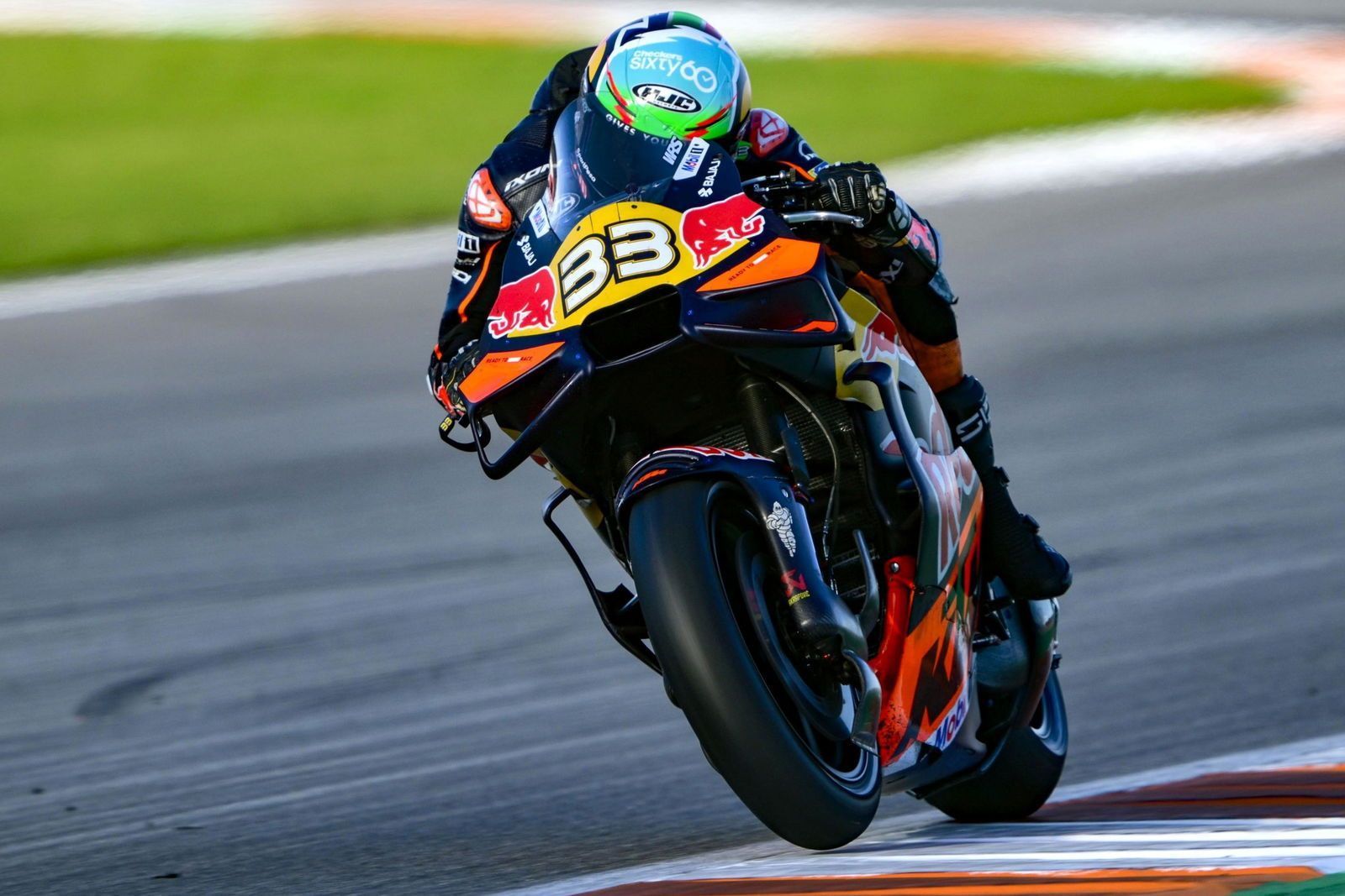 1600x1067 Brad Binder: Phil Marron “full of cool ideas” ahead of new KTM MotoGP partnership