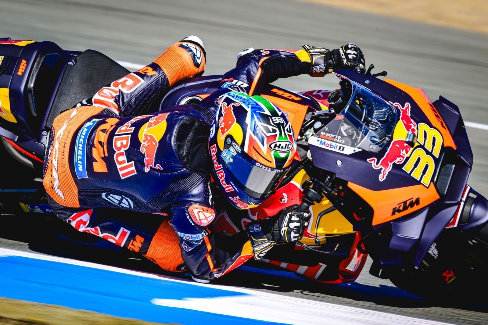 1600x1066 Brad Binder “messed up at the end”, Dani Pedrosa bike change