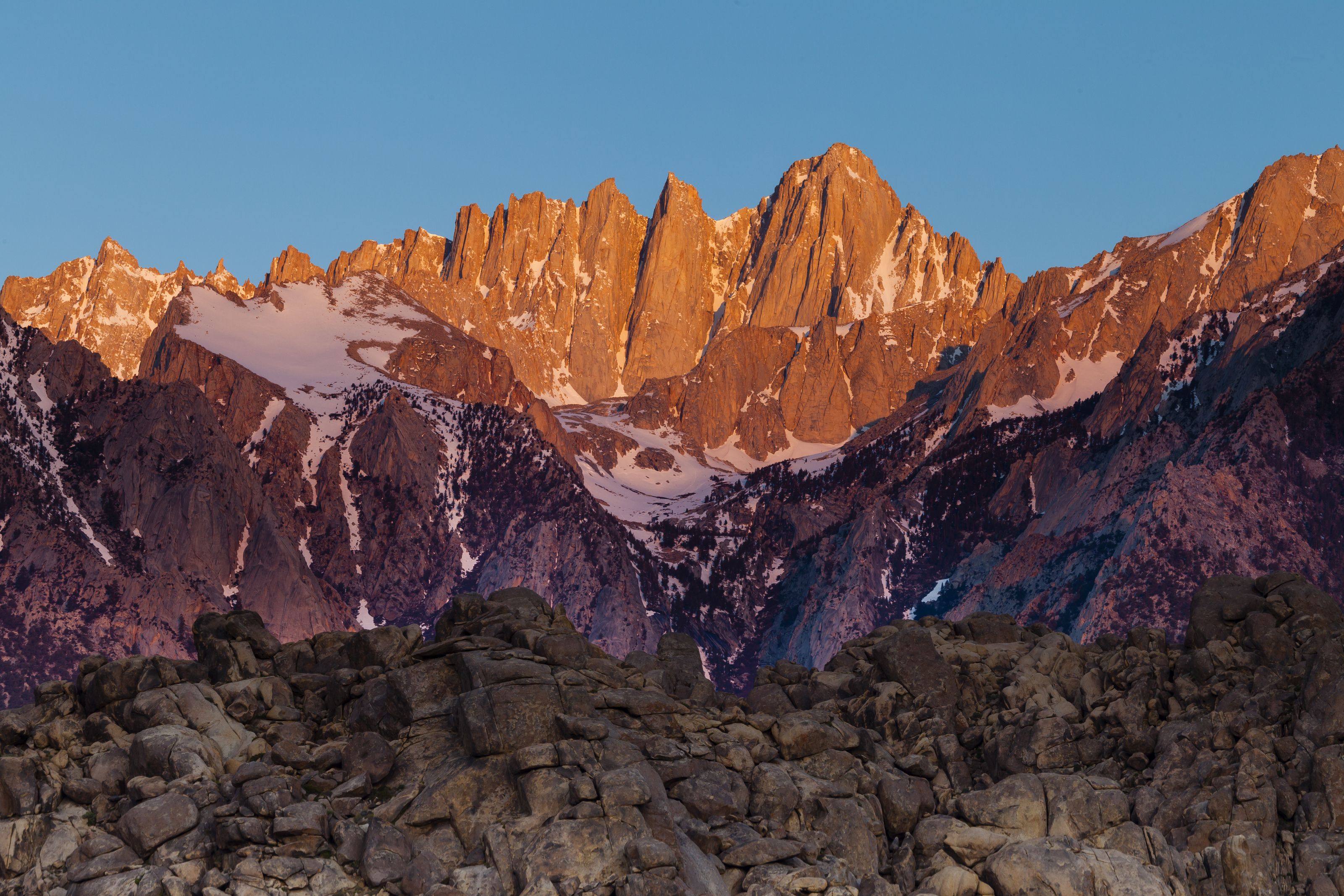 3200x2133 Mt Whitney, Eastern Sierras Wall Mural