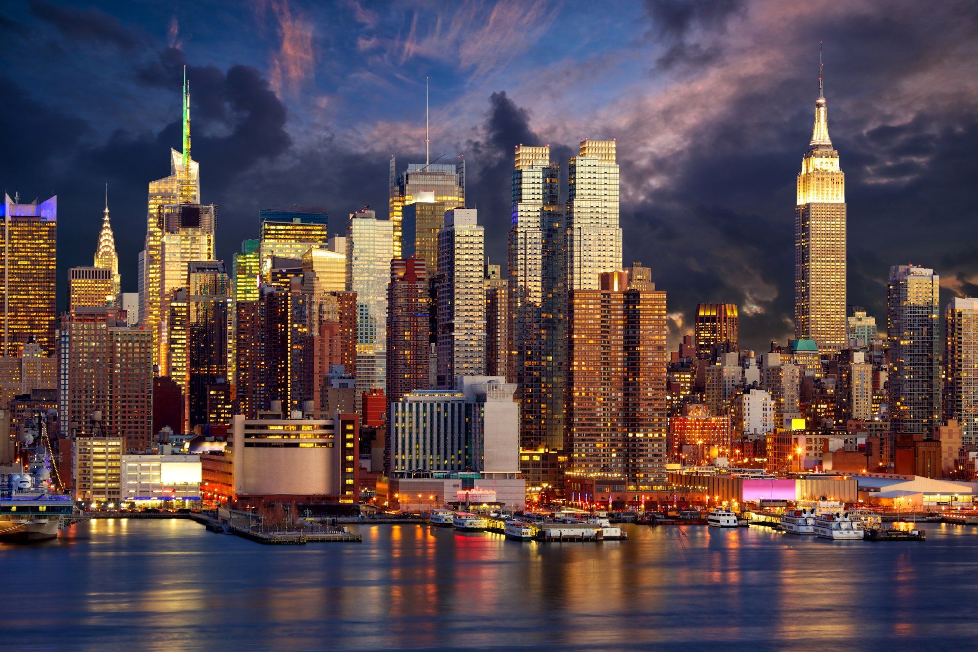 1920x1280 New York City Skyline: 4K Ultra HD Wallpaper
