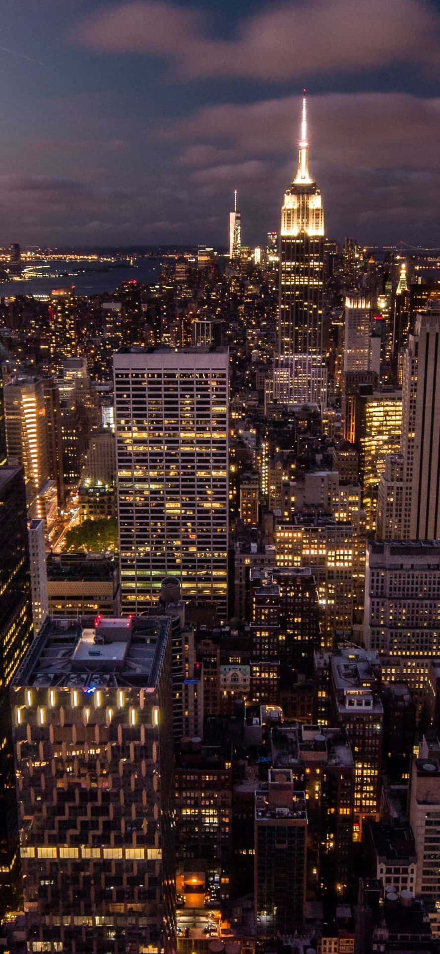 887x1920 Download New York City Lit Night iPhone Wallpaper