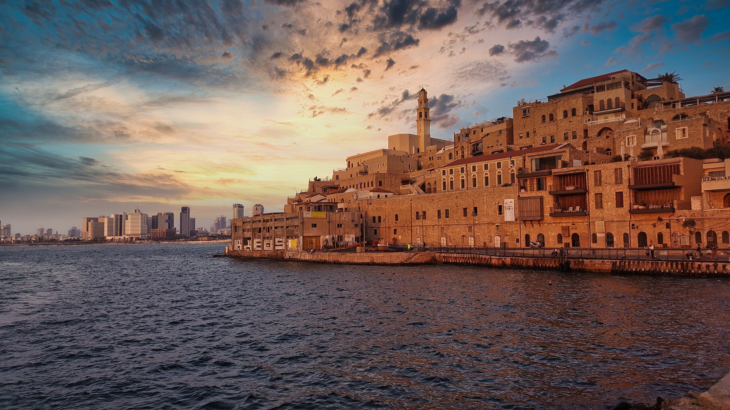 2560x1440 يافا .ميناء يافا فلسطين