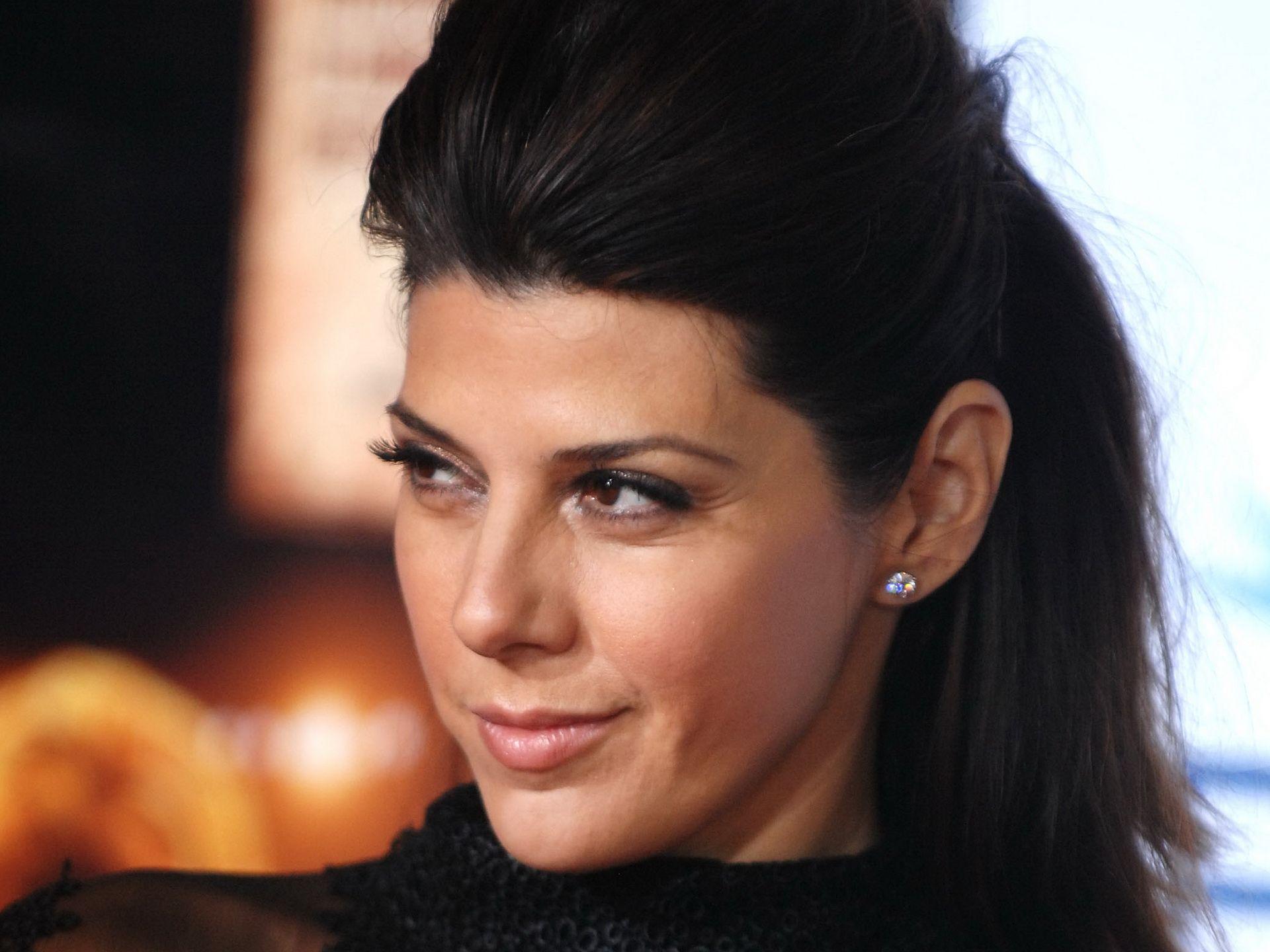 1920x1440 Marisa Tomei Face Wallpaper 57399 1920x1440px