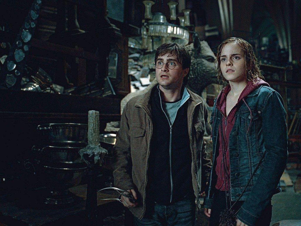 1024x768 Free download Harry and Hermione Wallpaper harry and hermione