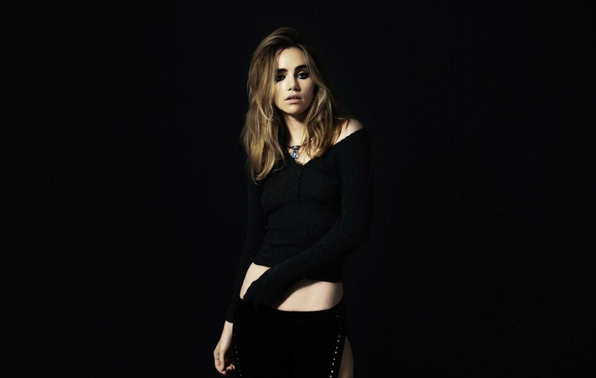 2000x1270 Suki Waterhouse Wallpaper