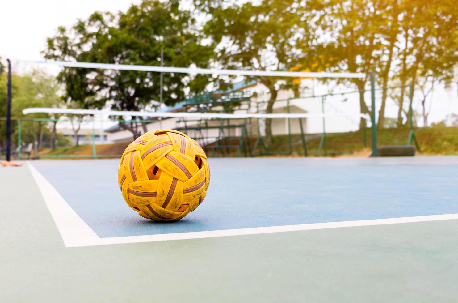 1483x980 Sepak Takraw Ball Auf Dem Platz 10120571 Stock Photo Bei Vecteezy