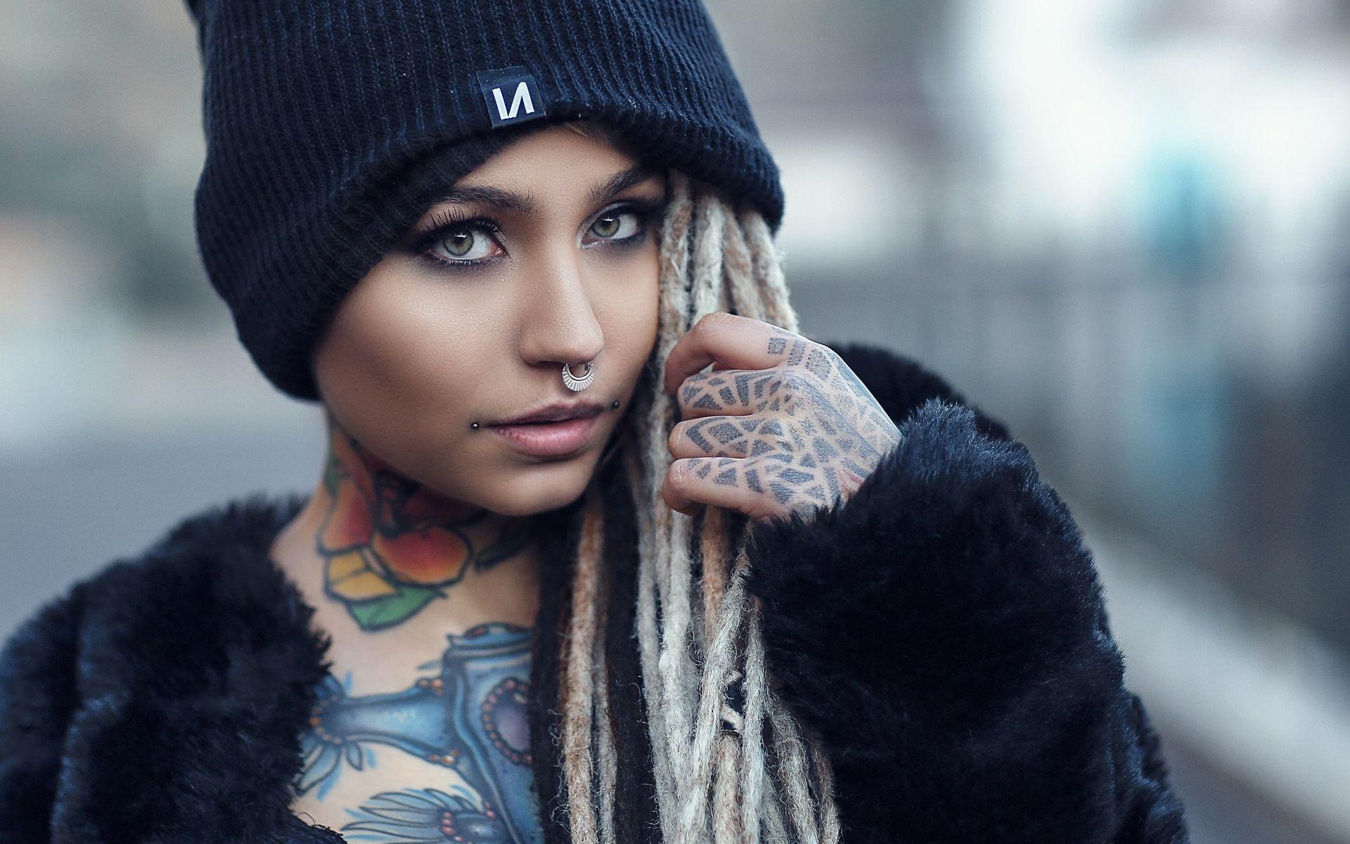 1920x1200 Free download Tattoo Girl Model Nose Rings HD Wallpaper 1920x1200