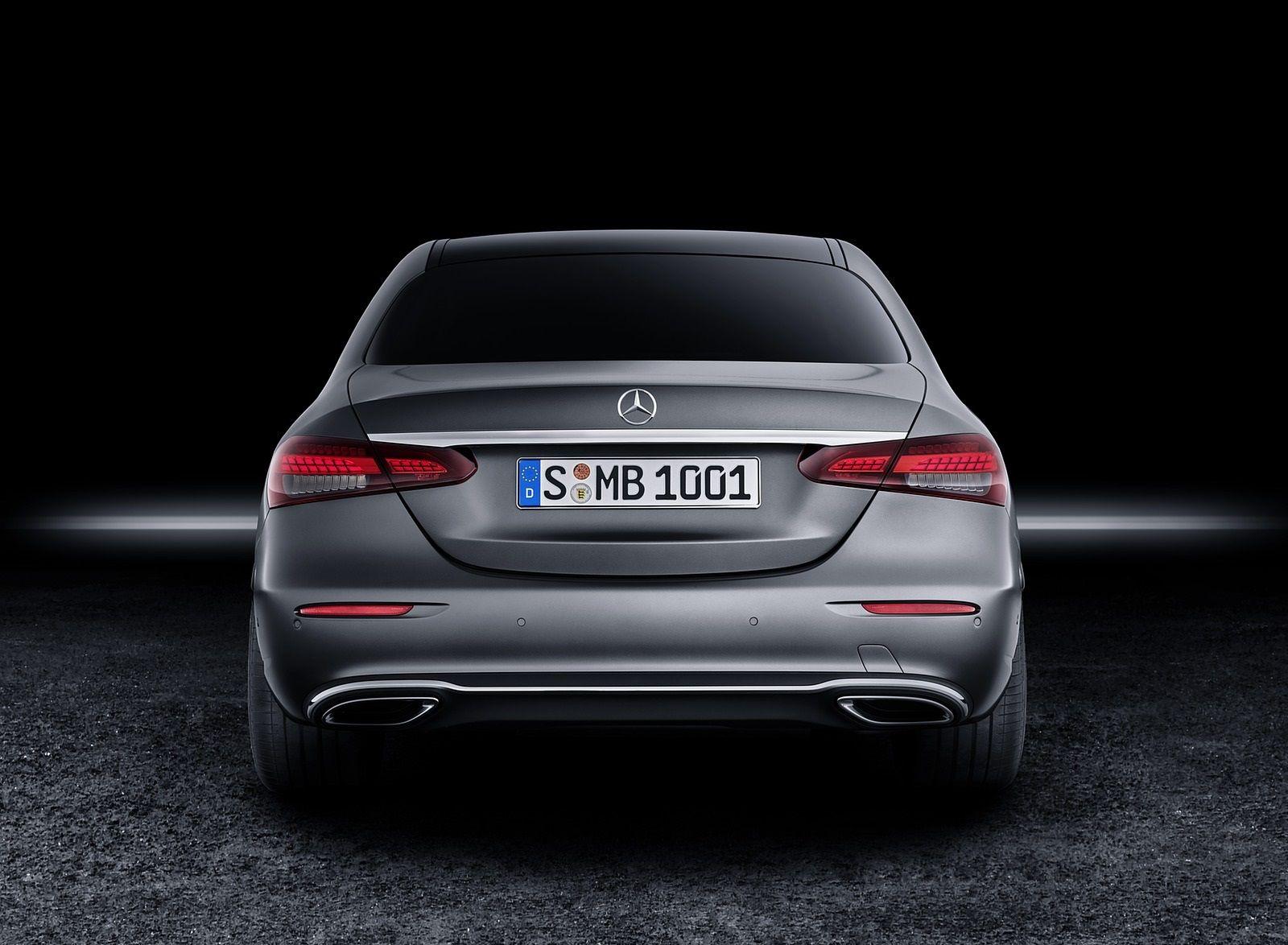 1600x1174 Mercedes Benz E Class (Color: Selenit Grey Magno) Rear