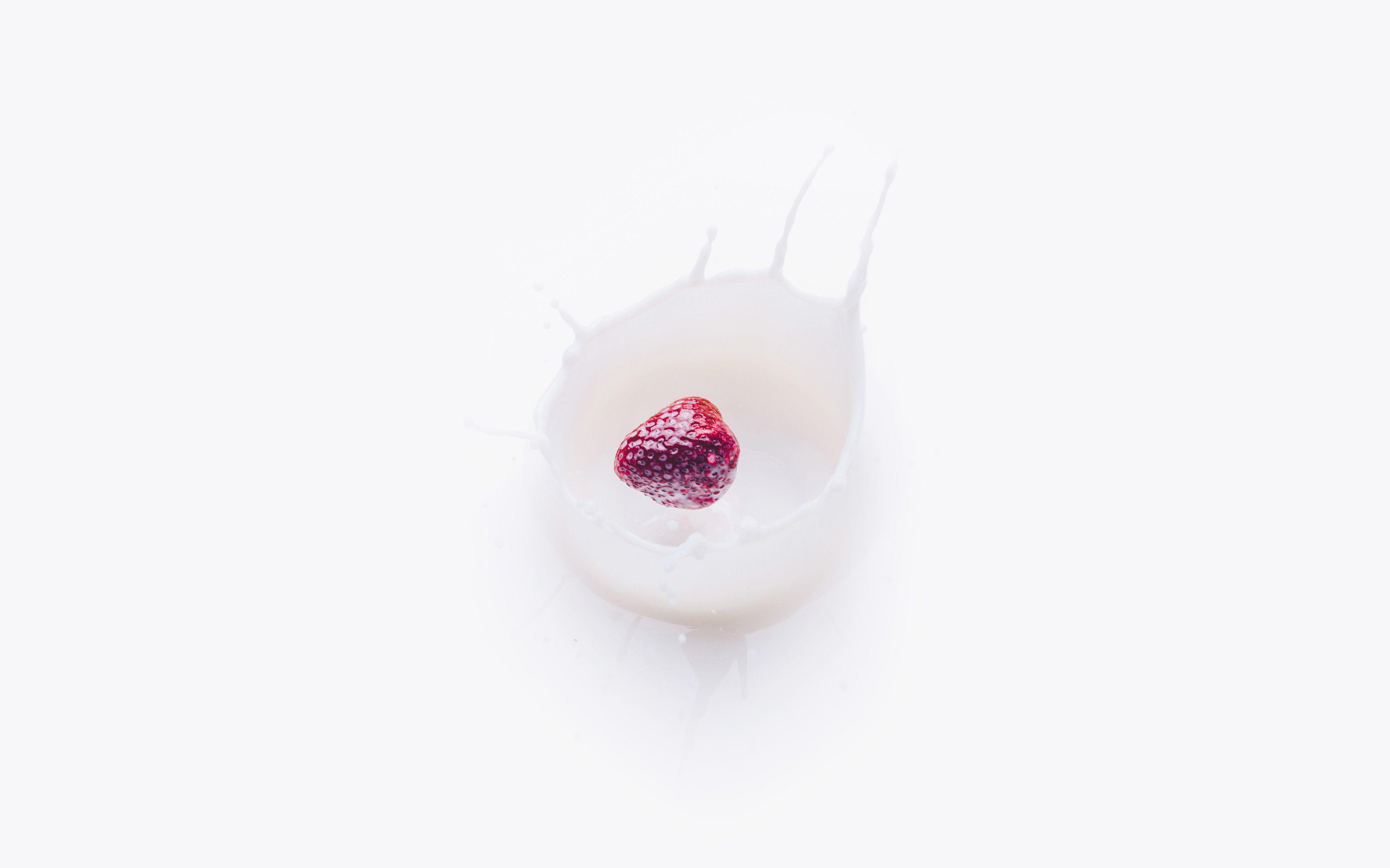 3840x2400 iPapers.co milk red strawberry food nature