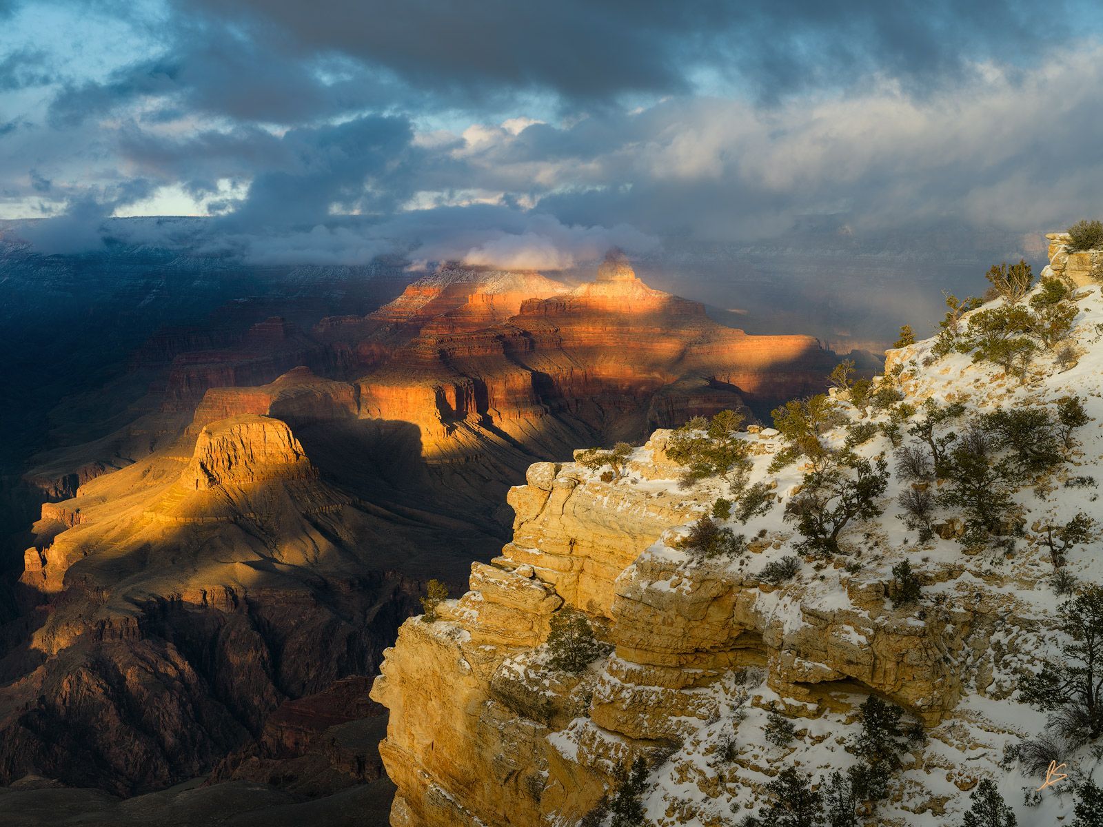 1600x1200 Winter Gold on Zoroaster. Grand Canyon National Park. Fine Art Landscape Photography and Photo Workshops. Adam Schallau Photography