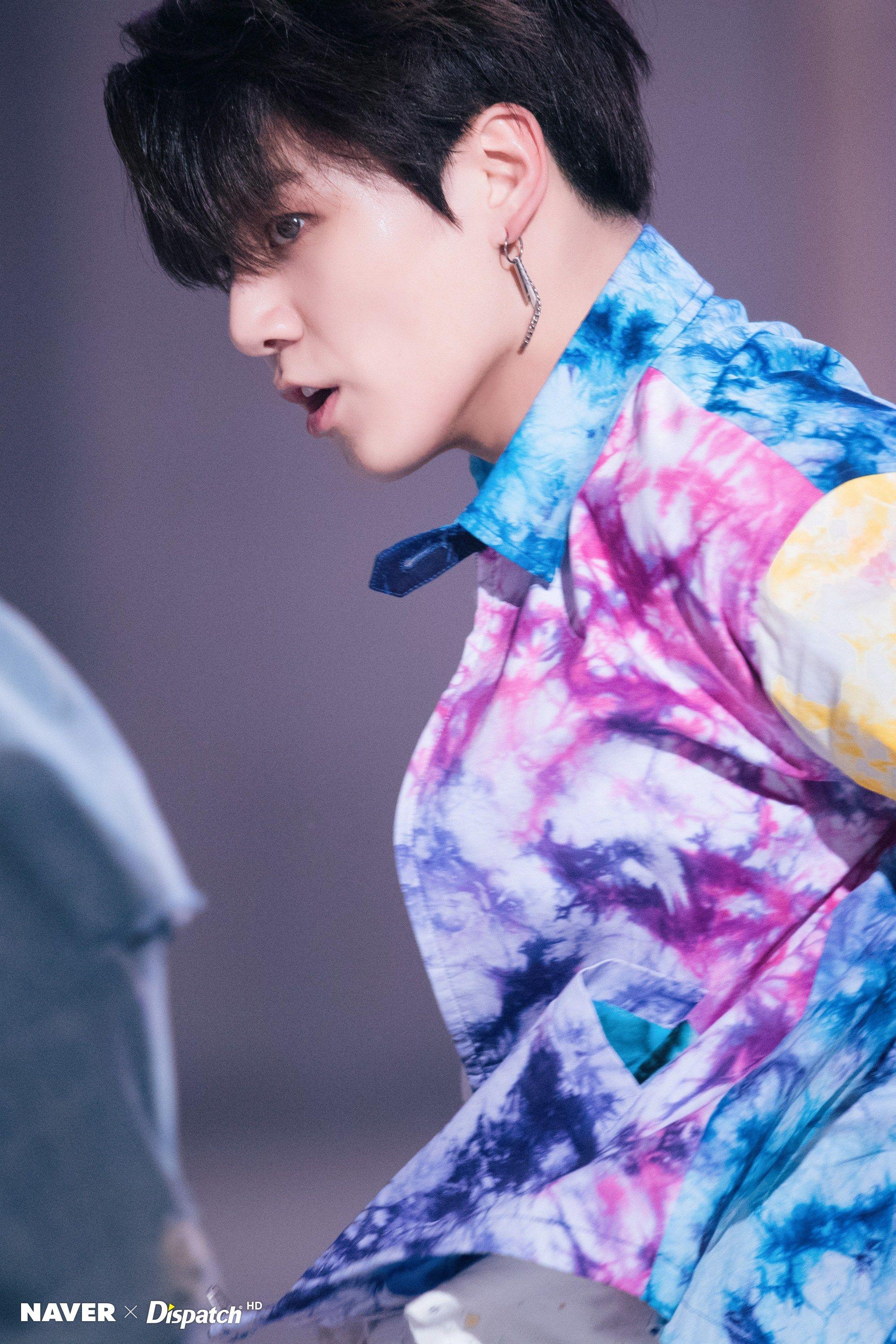 2000x3000 Jungkook Fake Love Wallpaper
