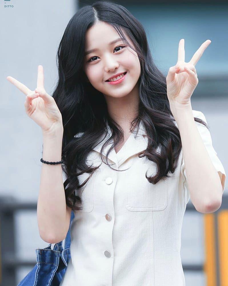 798x1000 Jang Won Young Wallpaper
