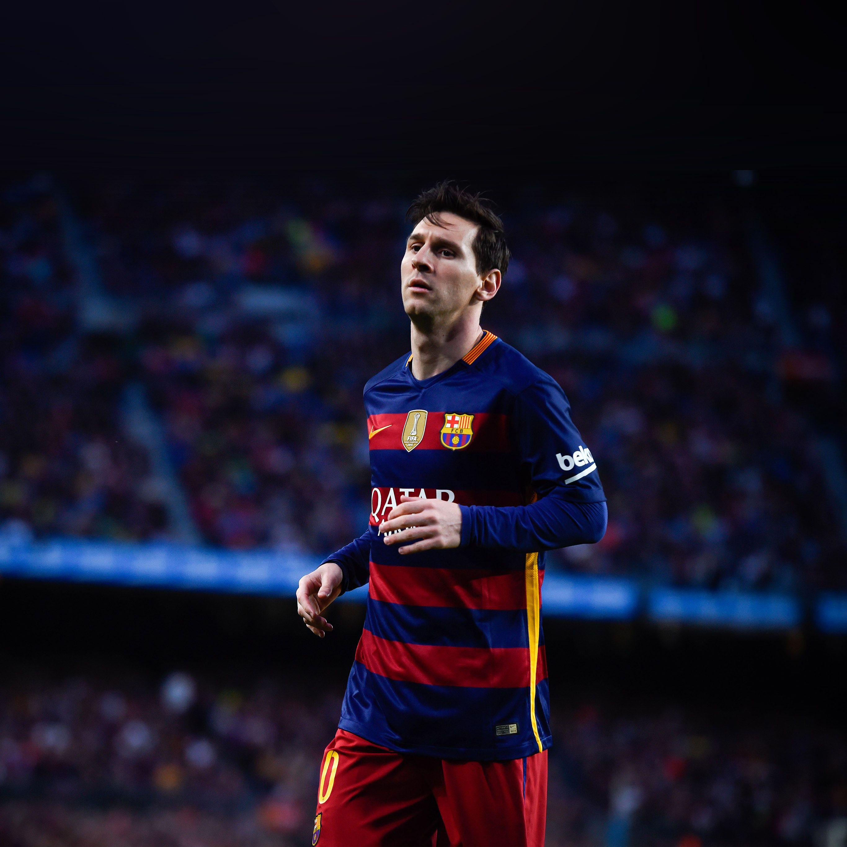 2732x2732 Messi Soccer God Barcelona Football Wallpaper