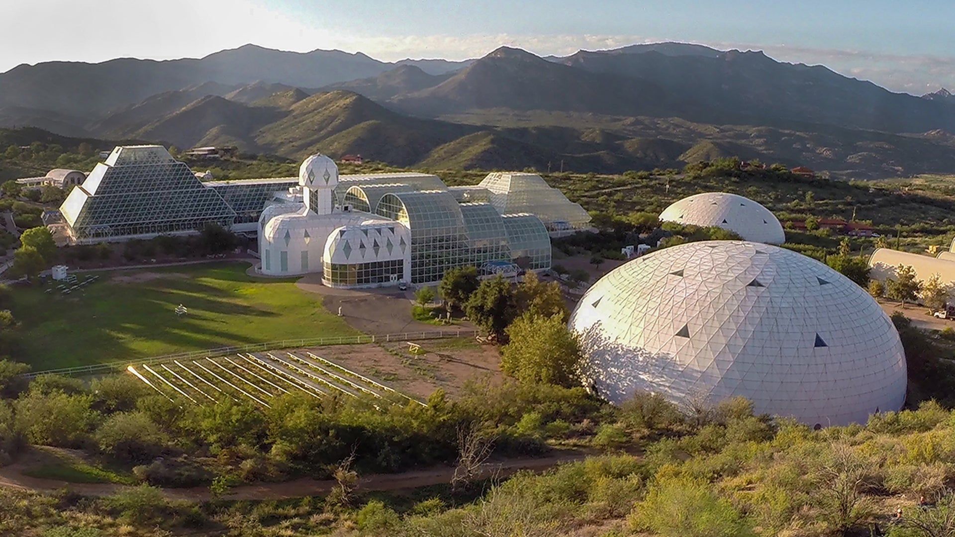 1920x1080 I Survived a Weekend at Biosphere 2 Pretending to Be in Space