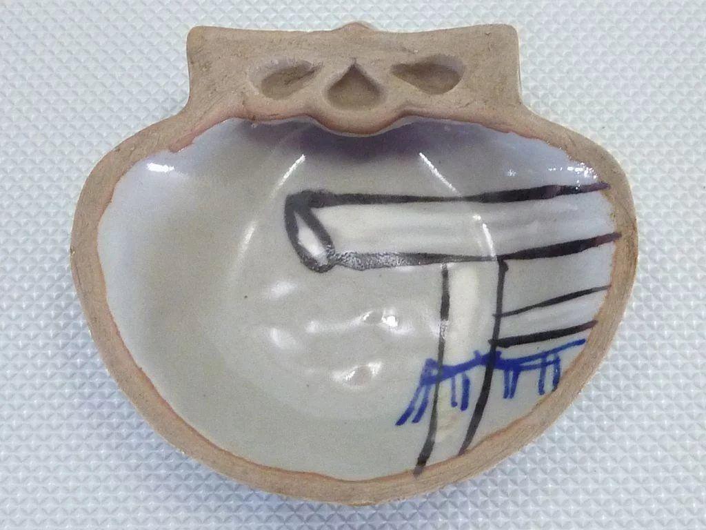 1024x768 Japanese Vintage Hotate or Scallop Shell Kogo Dish : The Many Faces